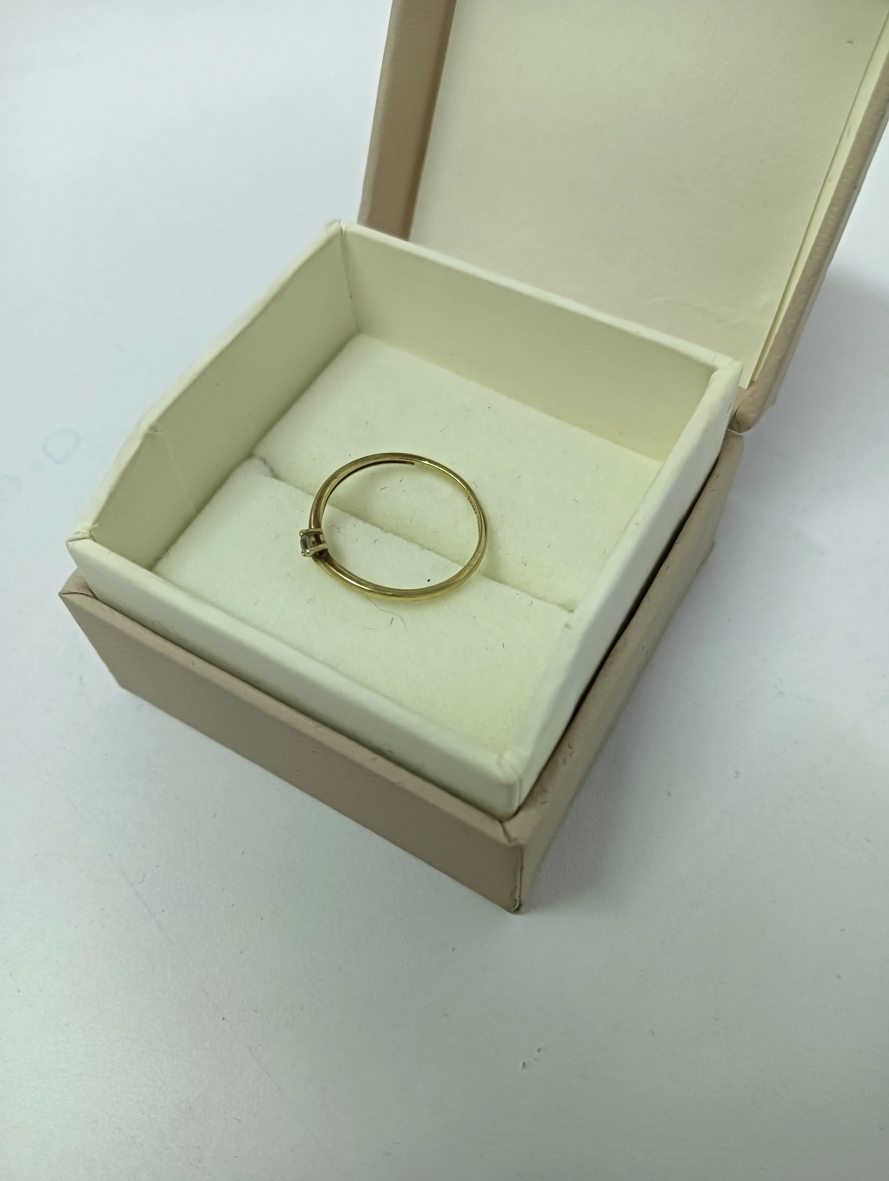 zloty-pierscionek-p333-material-15835-2