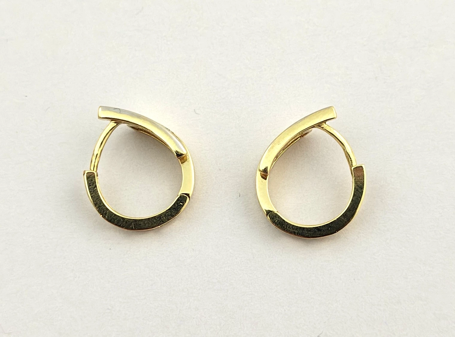 zlote-kolczyki-z-bialym-zlotem-kolka-cyrkonie-585-303g-rodzaj-2205-2