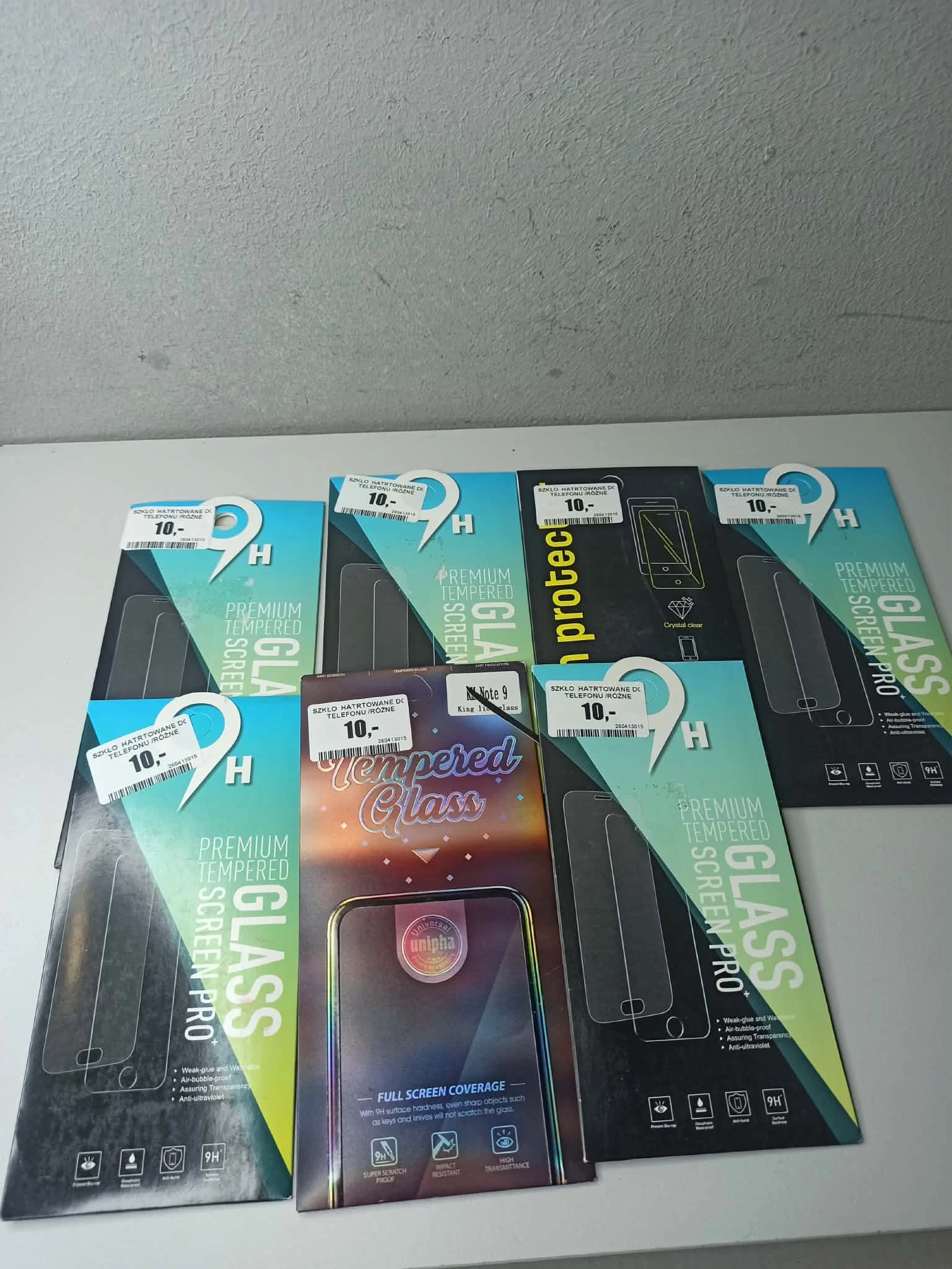 szklo-hatrtowane-do-telefonu-rozne-rodzaje-ean-gtin-5904476254040