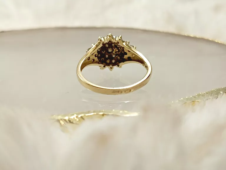 zloty-pierscionek-z-cyrkoniami-p585-r12-230g-material-15835-2