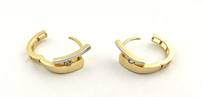 zlote-kolczyki-z-bialym-zlotem-kolka-cyrkonie-585-303g-ean-gtin-5901050755290