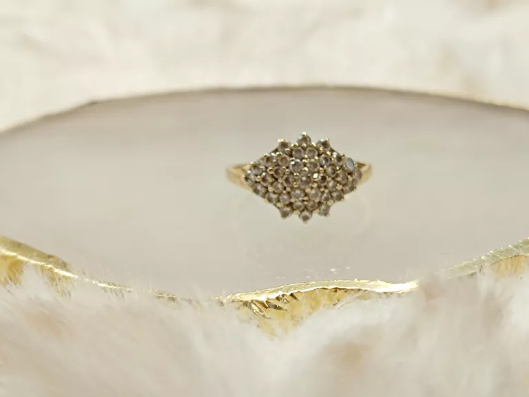 zloty-pierscionek-z-cyrkoniami-p585-r12-230g-stan-11323-2