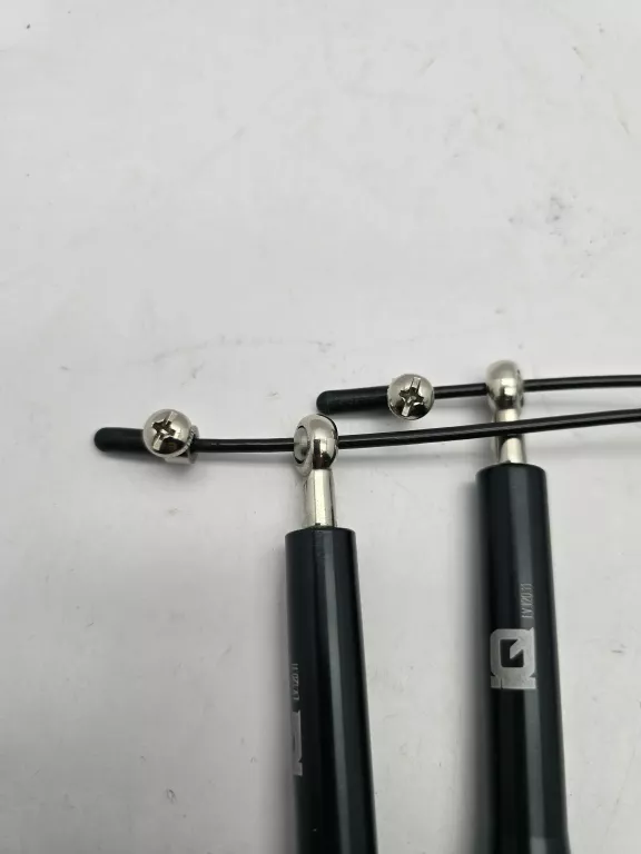 skakanka-szybkosciowa-iq-projump-metalowa-linka-kod-producenta-92800358535