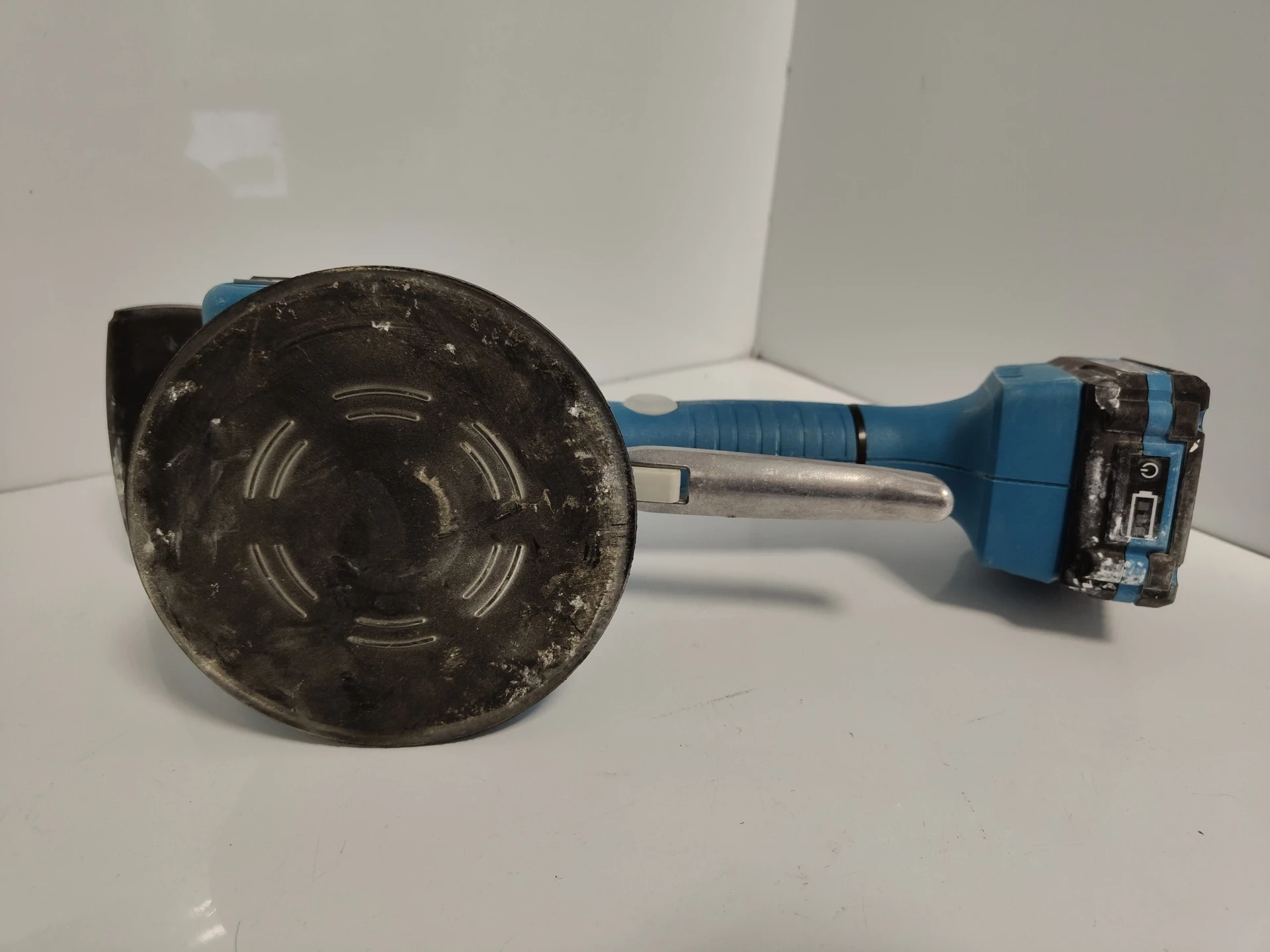 przyssawka-wibracyjna-do-plytek-dedra-ded6912-aku-18v-2ah-rodzaj-130675-1120528