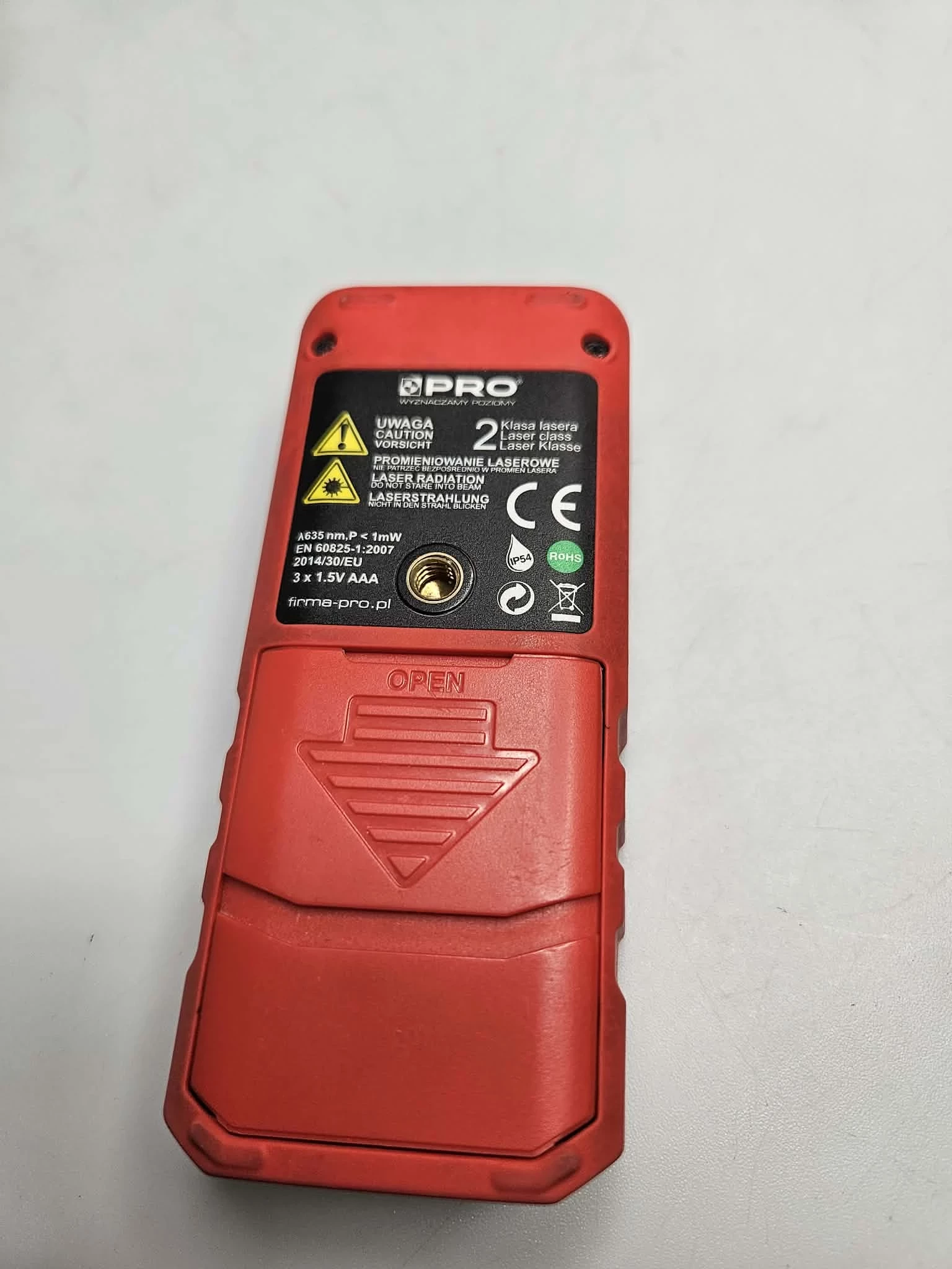 dalmierz-laserowy-pro-dl-60x-w-etui-dokladnosc-pomiaru-mm-204909-222101