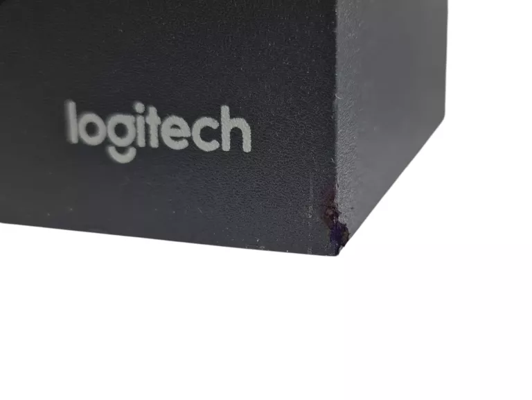 zestaw-glosnikow-21-logitech-z333-8-w-czarny-moc-glosnikow-rms-800