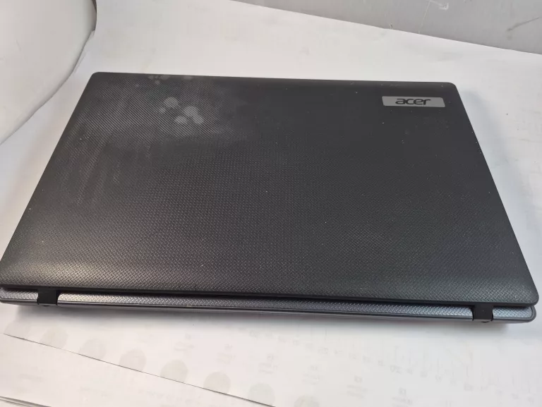laptop-acer-aspir-tm5744-przekatna-ekranu-1400