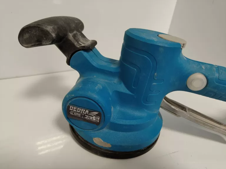 przyssawka-wibracyjna-do-plytek-dedra-ded6912-aku-18v-2ah-stan-11323-2