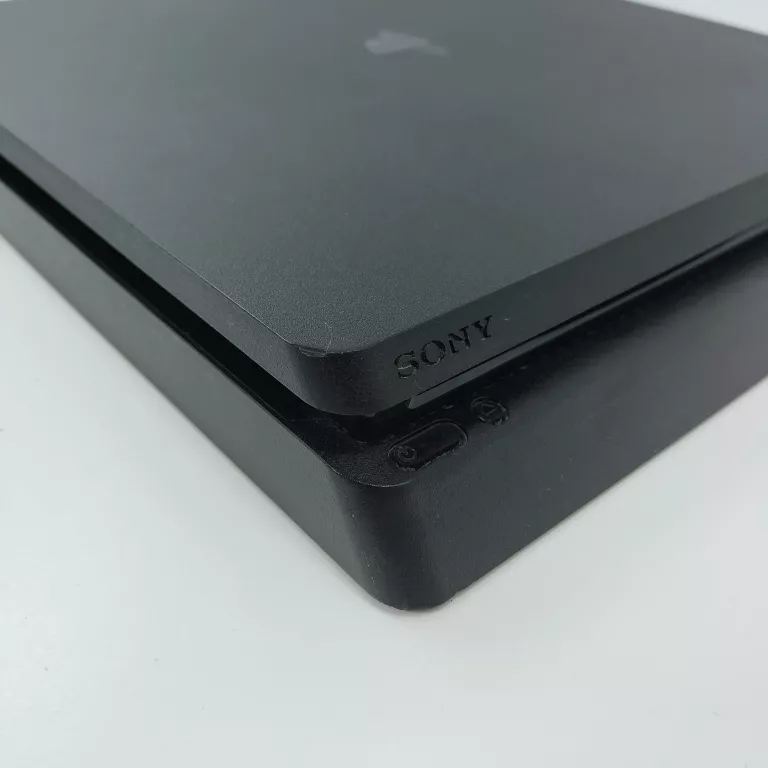 playstation-4-1tb-z-3-grami-mega-okazja-wersja-130590-1