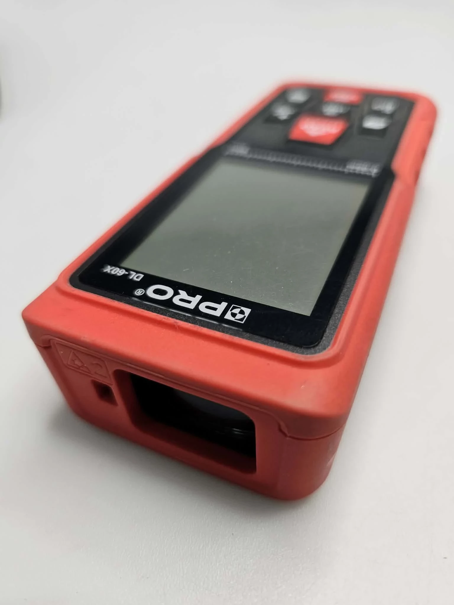 dalmierz-laserowy-pro-dl-60x-w-etui-stan-11323-2