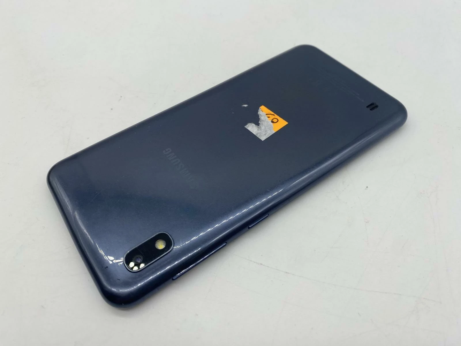 telefon-samsung-galaxy-a10-stan-11323-2