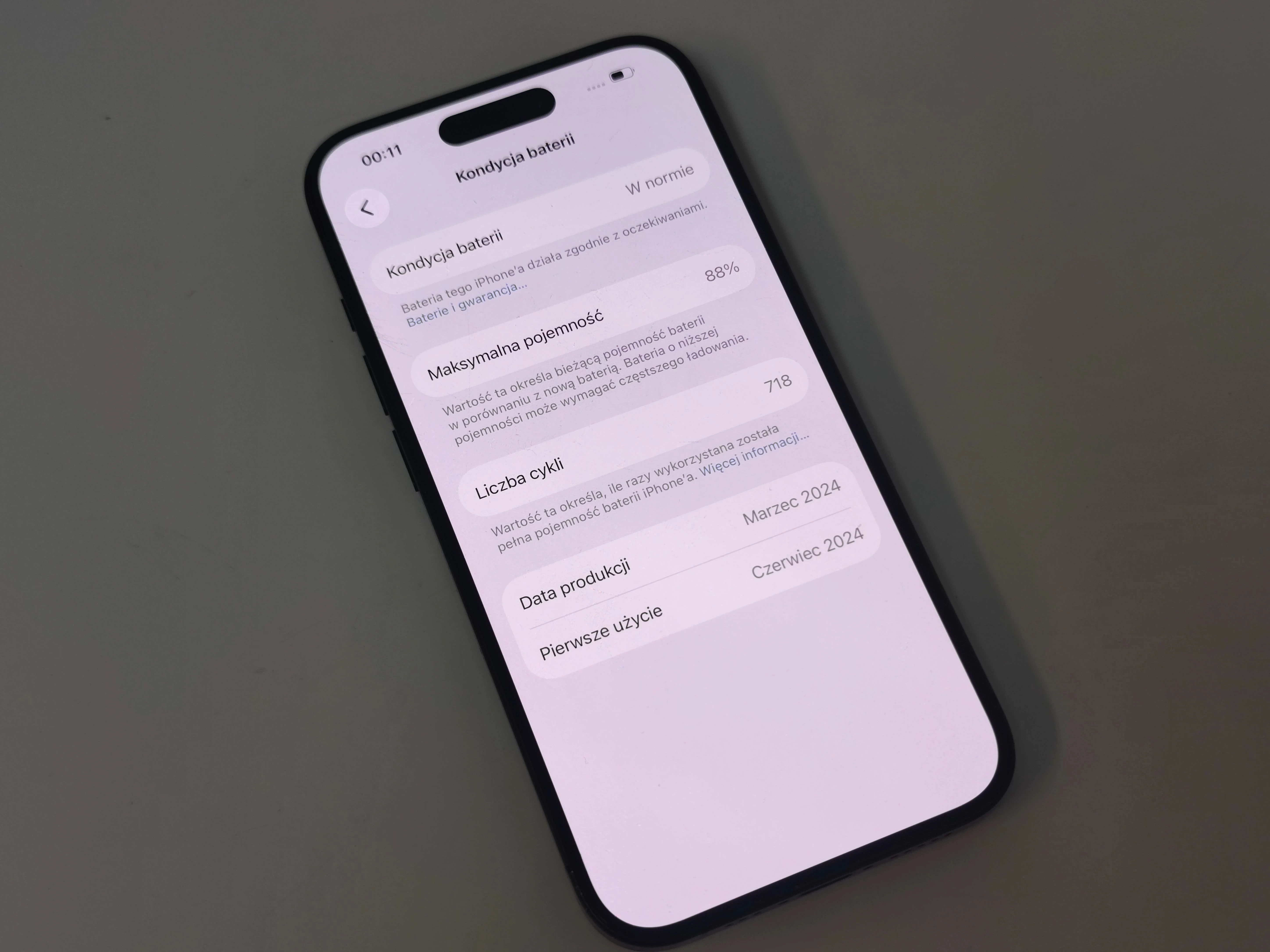 telefon-apple-iphone-15-pro-88-256-gb-wbudowana-pamiec-202869-214185