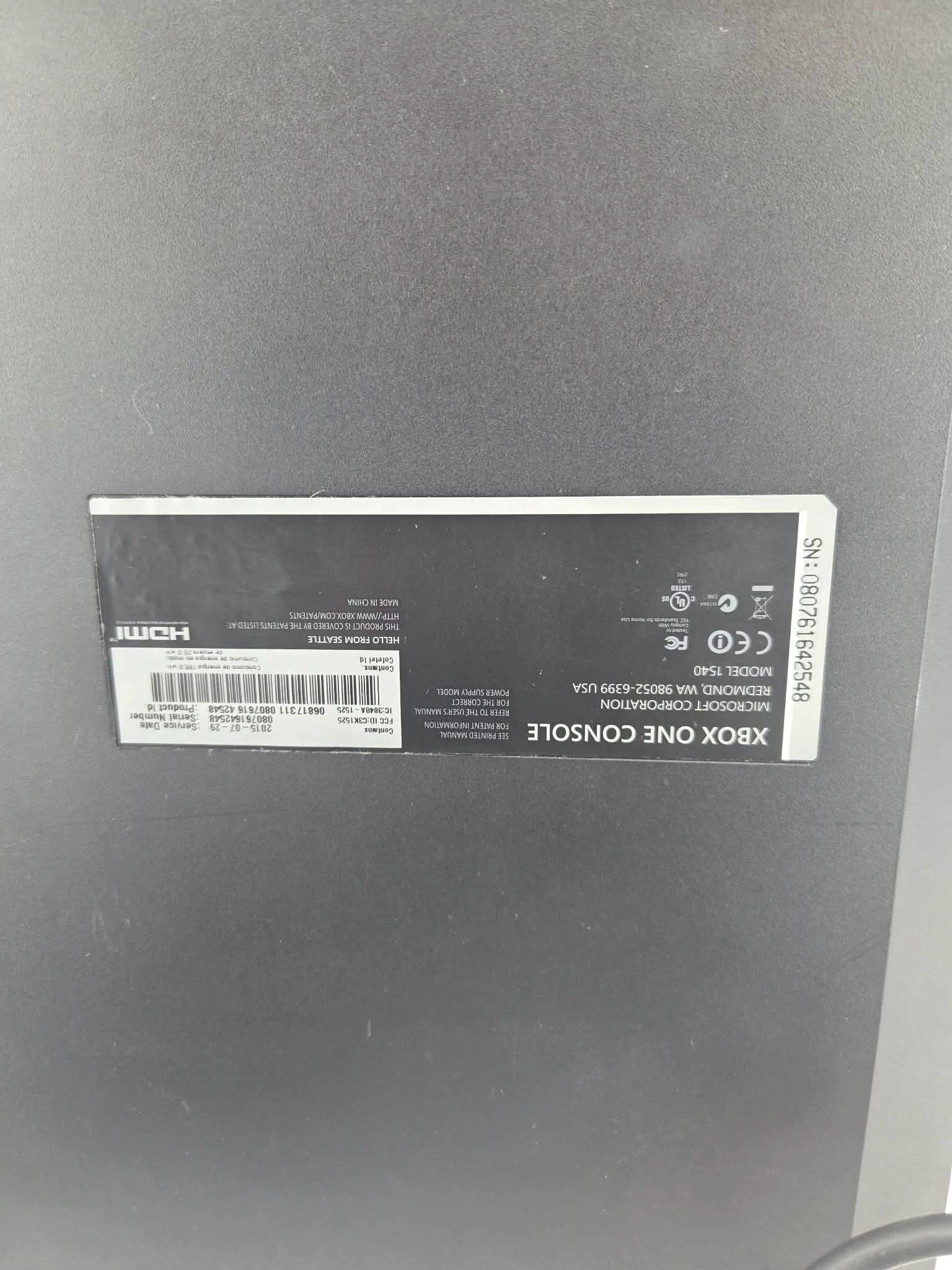 konsola-xbox-one-1540-liczba-kontrolerow-w-zestawie-205994-225554