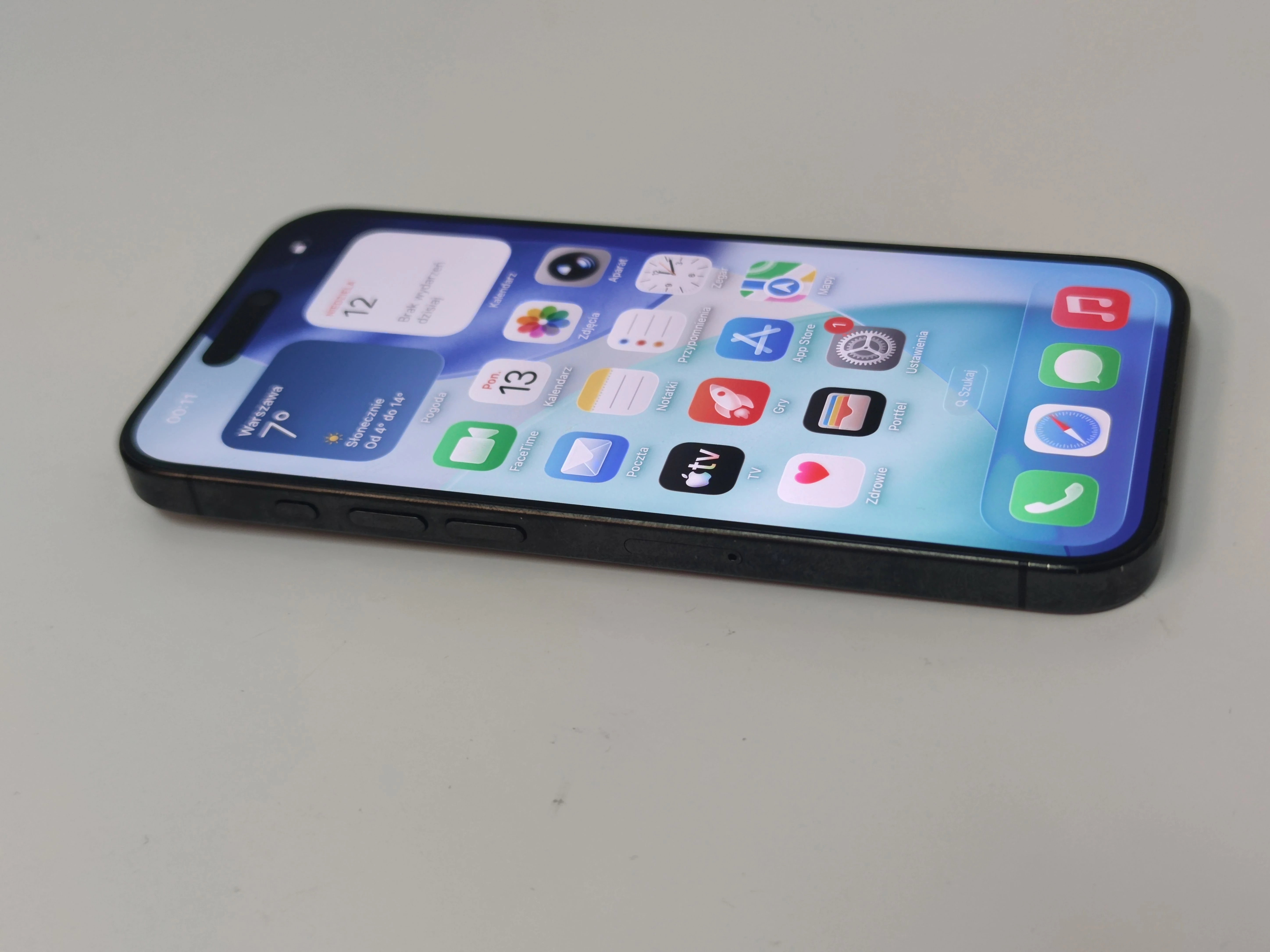 telefon-apple-iphone-15-pro-88-256-gb-kod-producenta-mtv53pxa