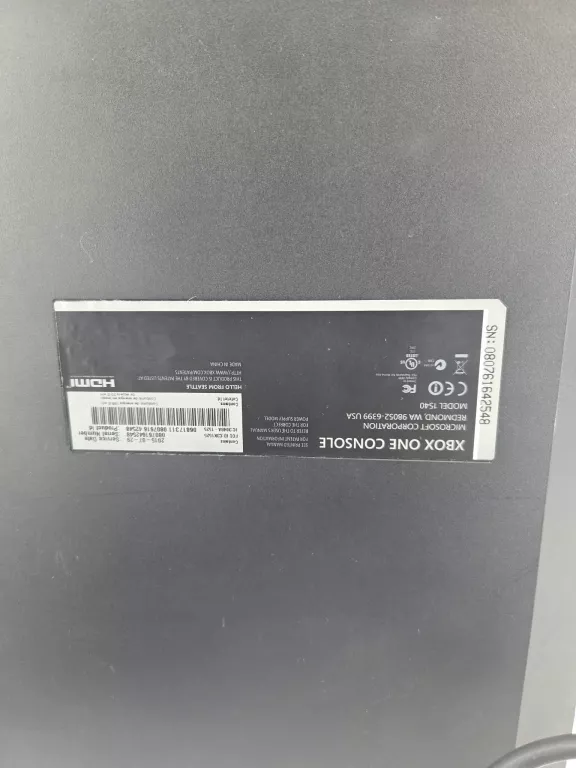 konsola-xbox-one-1540-liczba-kontrolerow-w-zestawie-205994-225554