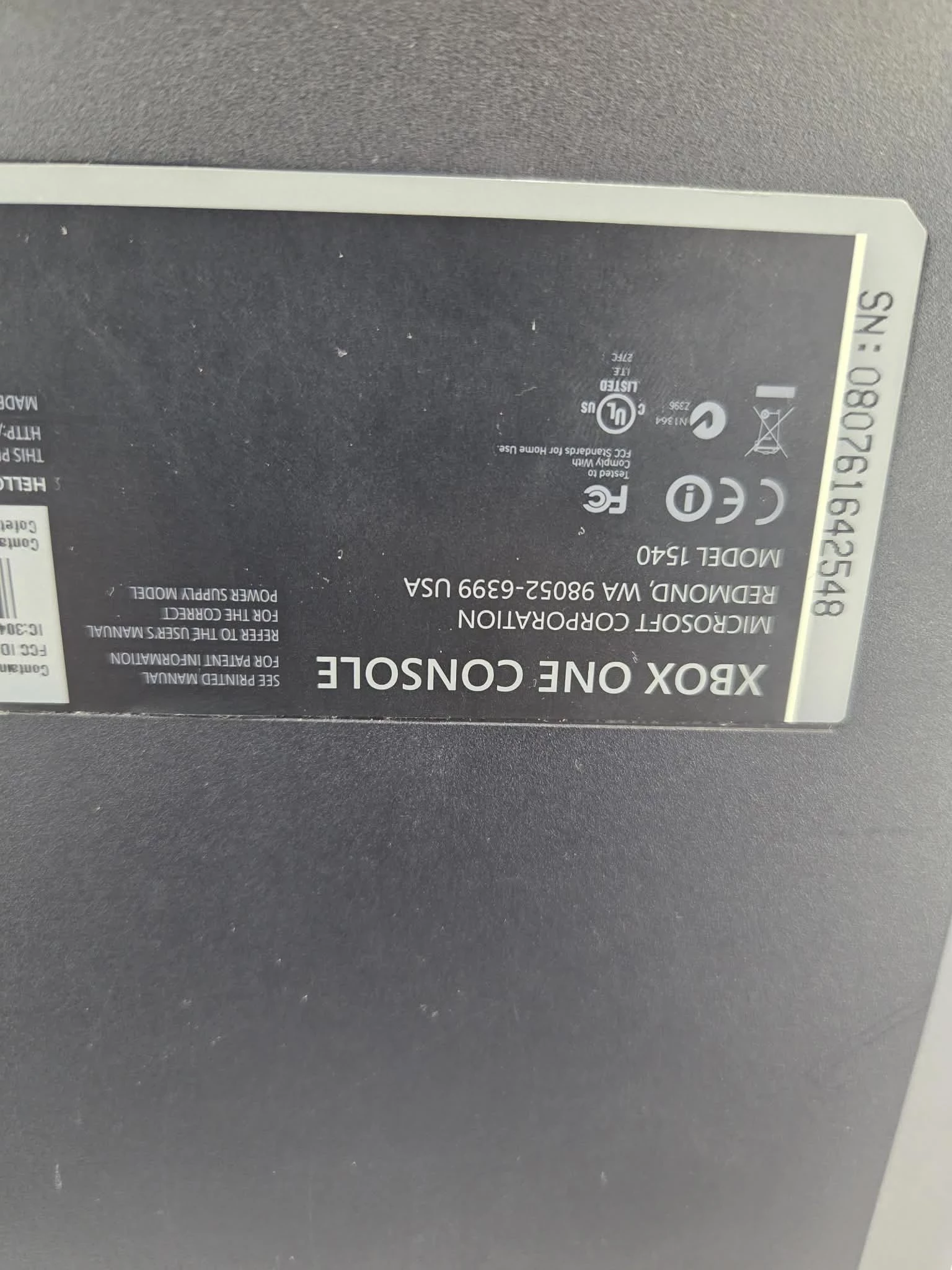 konsola-xbox-one-1540-stan-11323-2