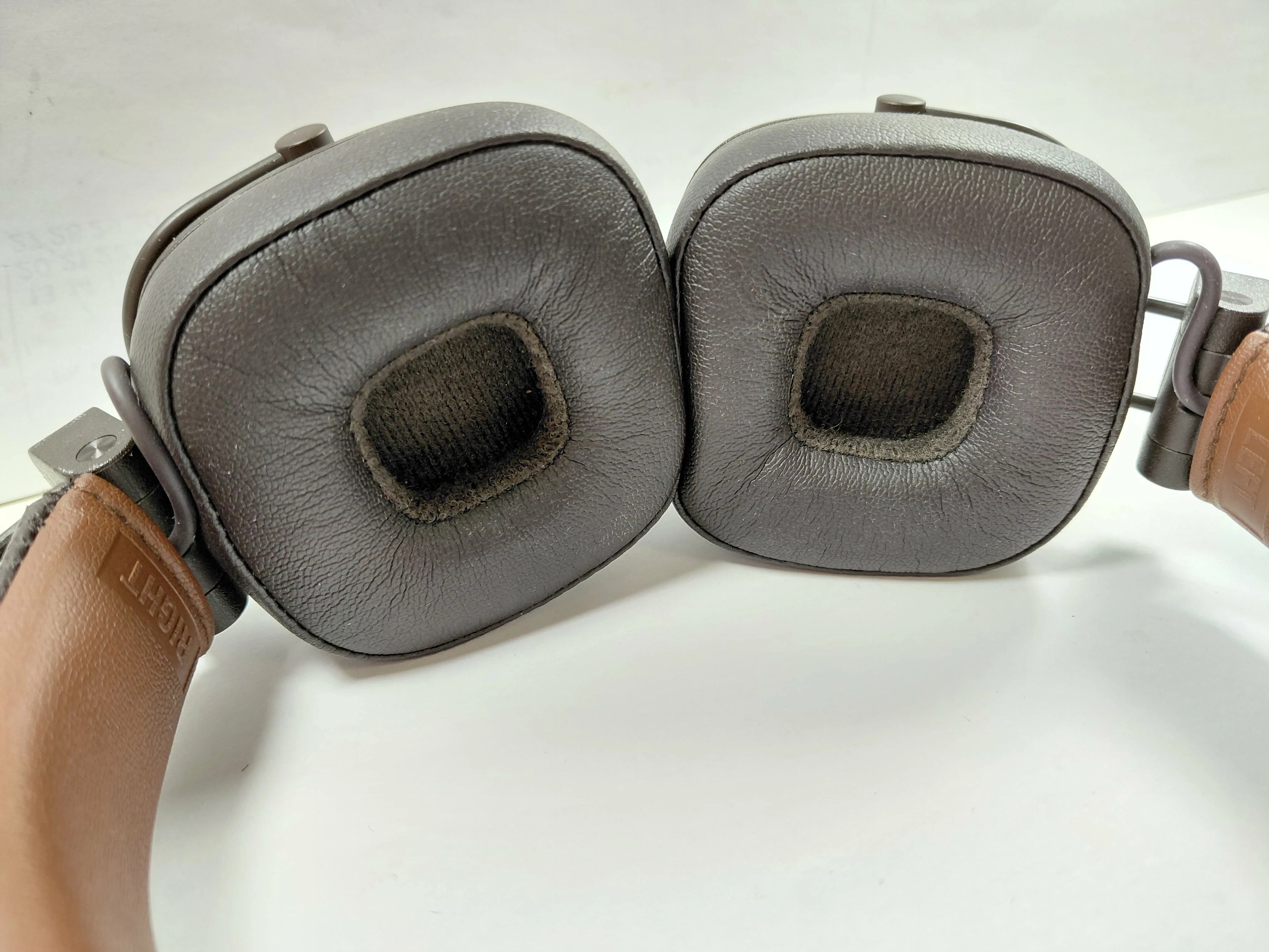 sluchawki-marshall-major-iv-stan-11323-2