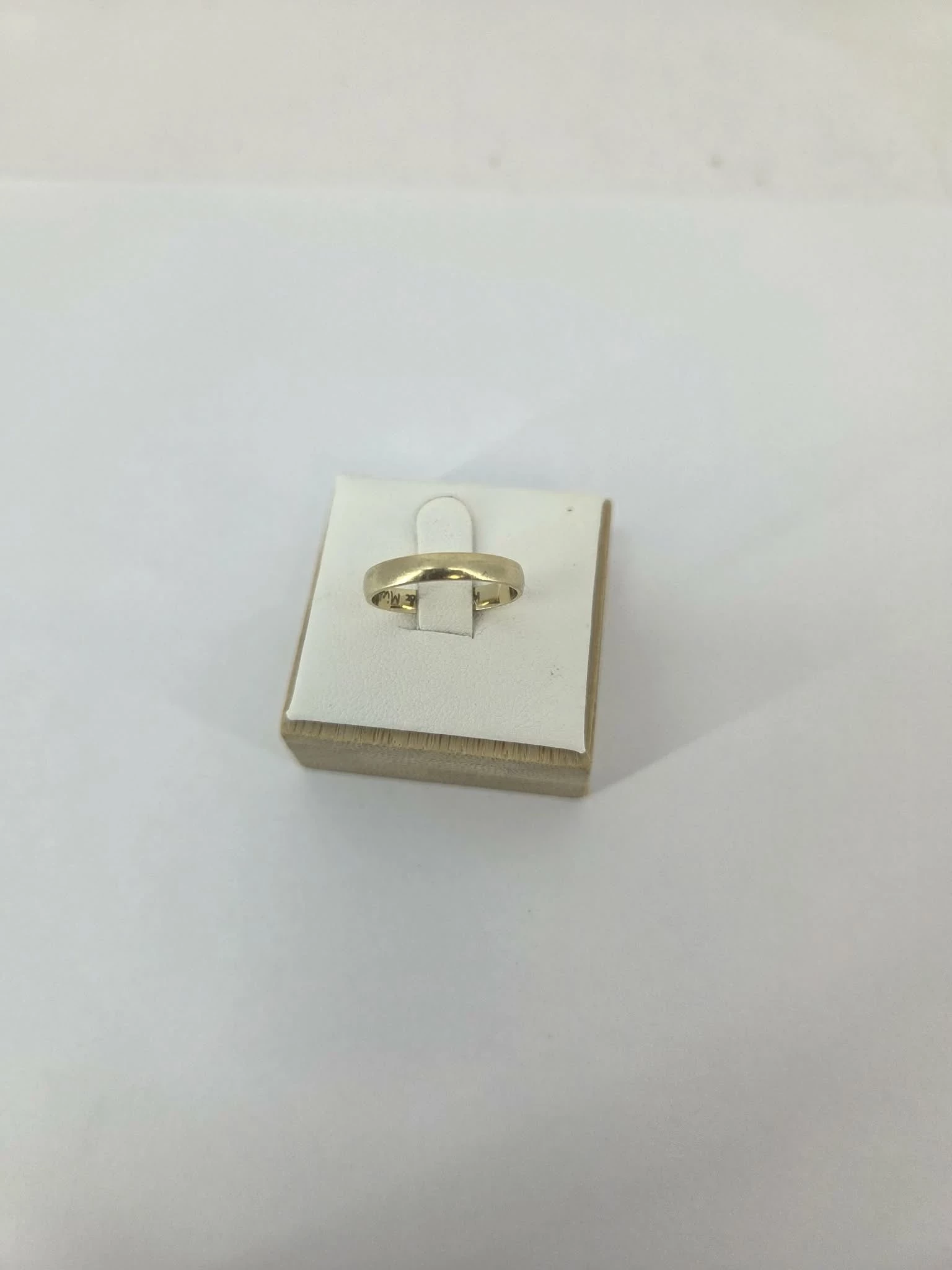 piekna-zlota-obraczka-pr585-204g-mickiewicza-12f-sj-morag