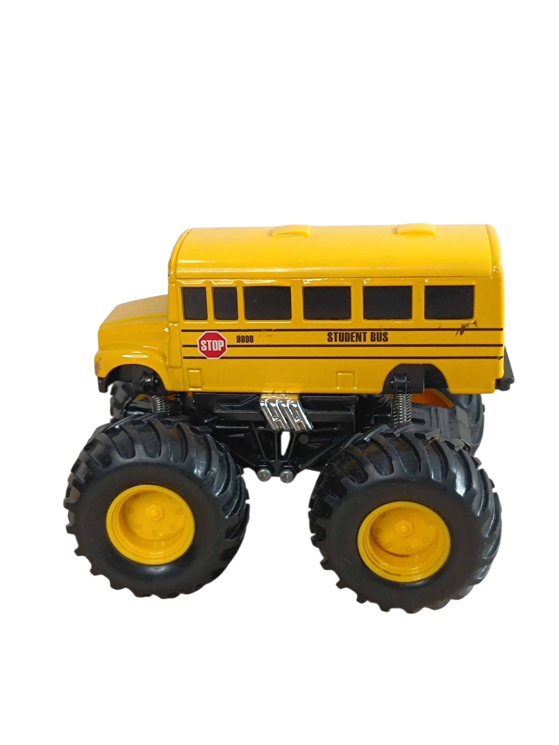 maisto-monster-truck-school-bus-ean-gtin-5907543771839