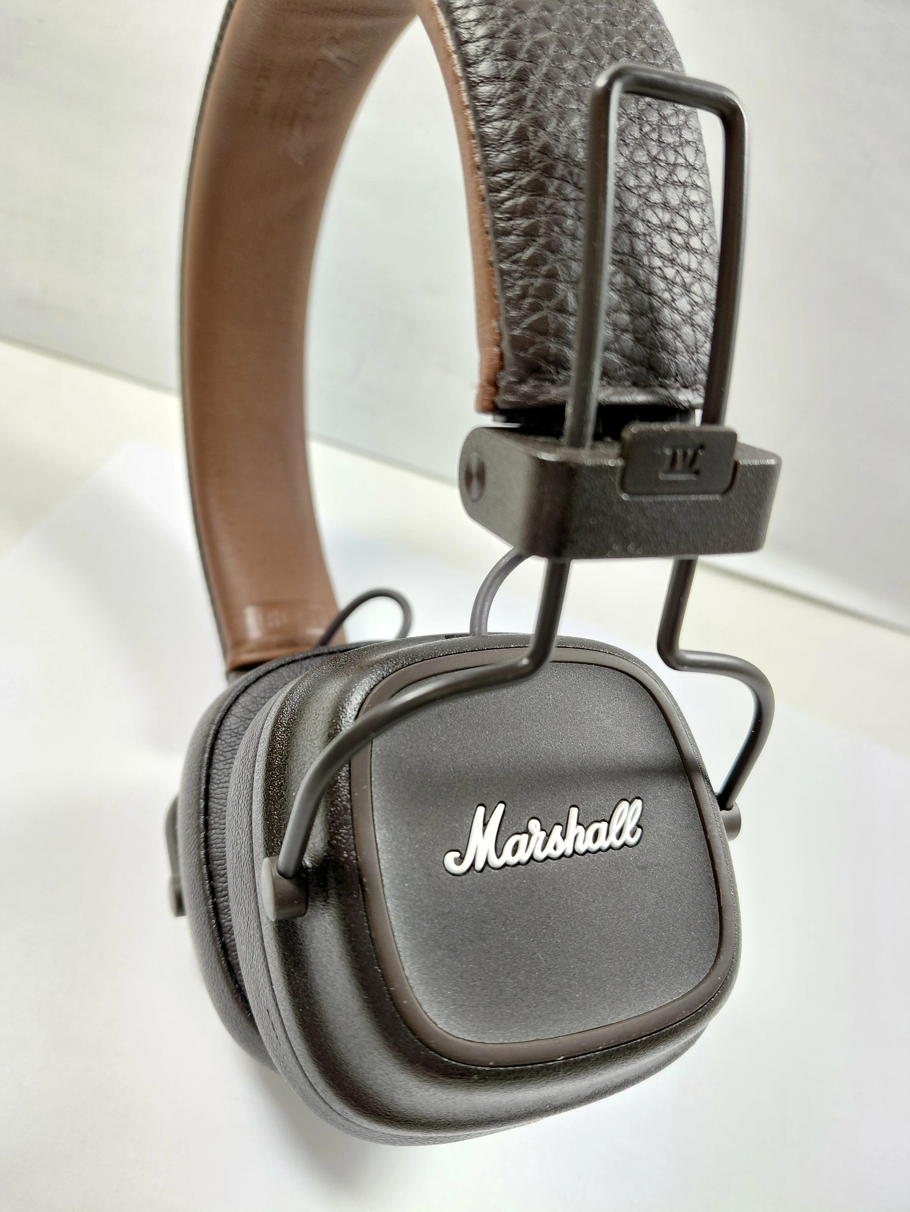 sluchawki-marshall-major-iv-kolor-dominujacy-129357-1