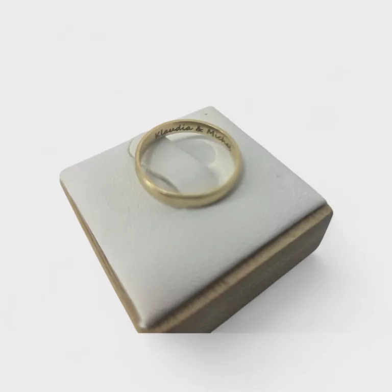 piekna-zlota-obraczka-pr585-204g-material-15751-2