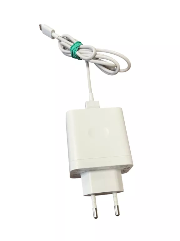 ladowarka-sieciowa-uniwersalna-realme-supervooc-80w-usb-biala-ean-gtin-6941764467194