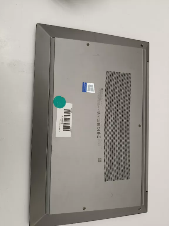 laptop-hp-zbook-firefly-14g-8-zasilacz-pojemnosc-dysku-512