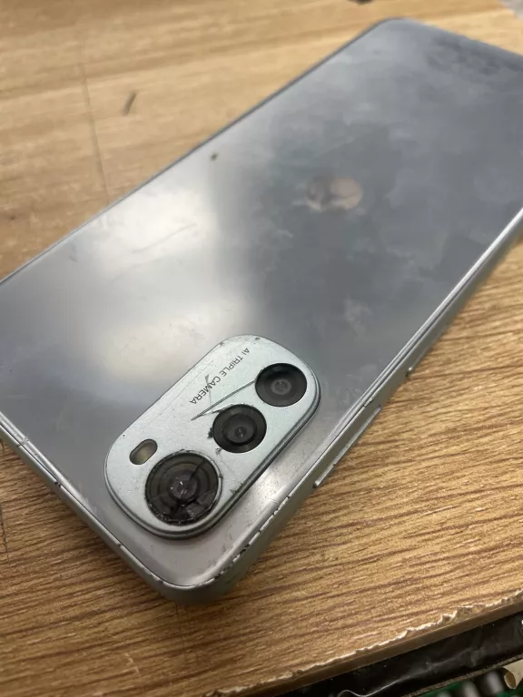 telefon-motorola-moto-e32ssolo352303505989030-kod-producenta-xt2229-2