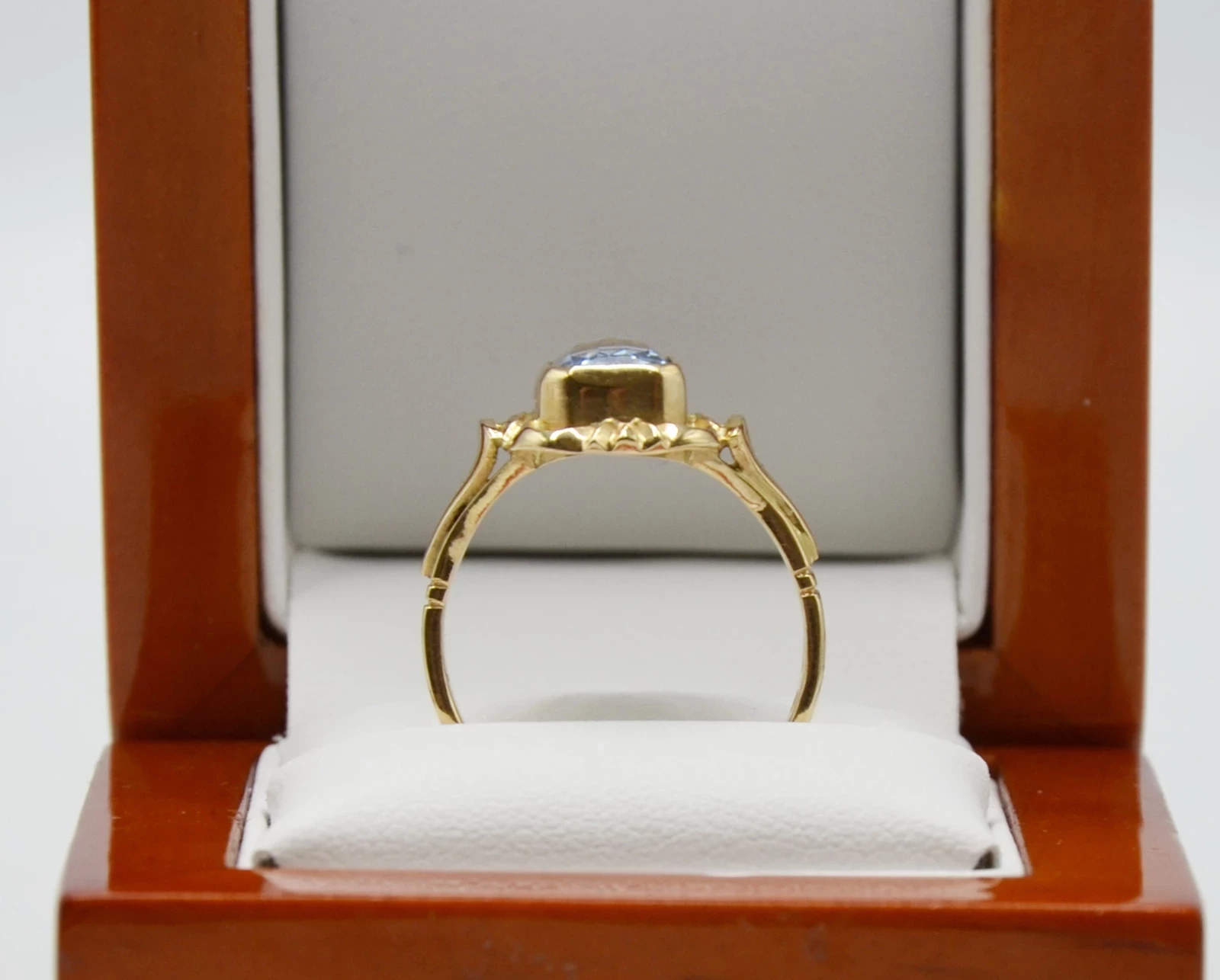 zloty-pierscionek-vintage-585-w634-r21-material-15835-2