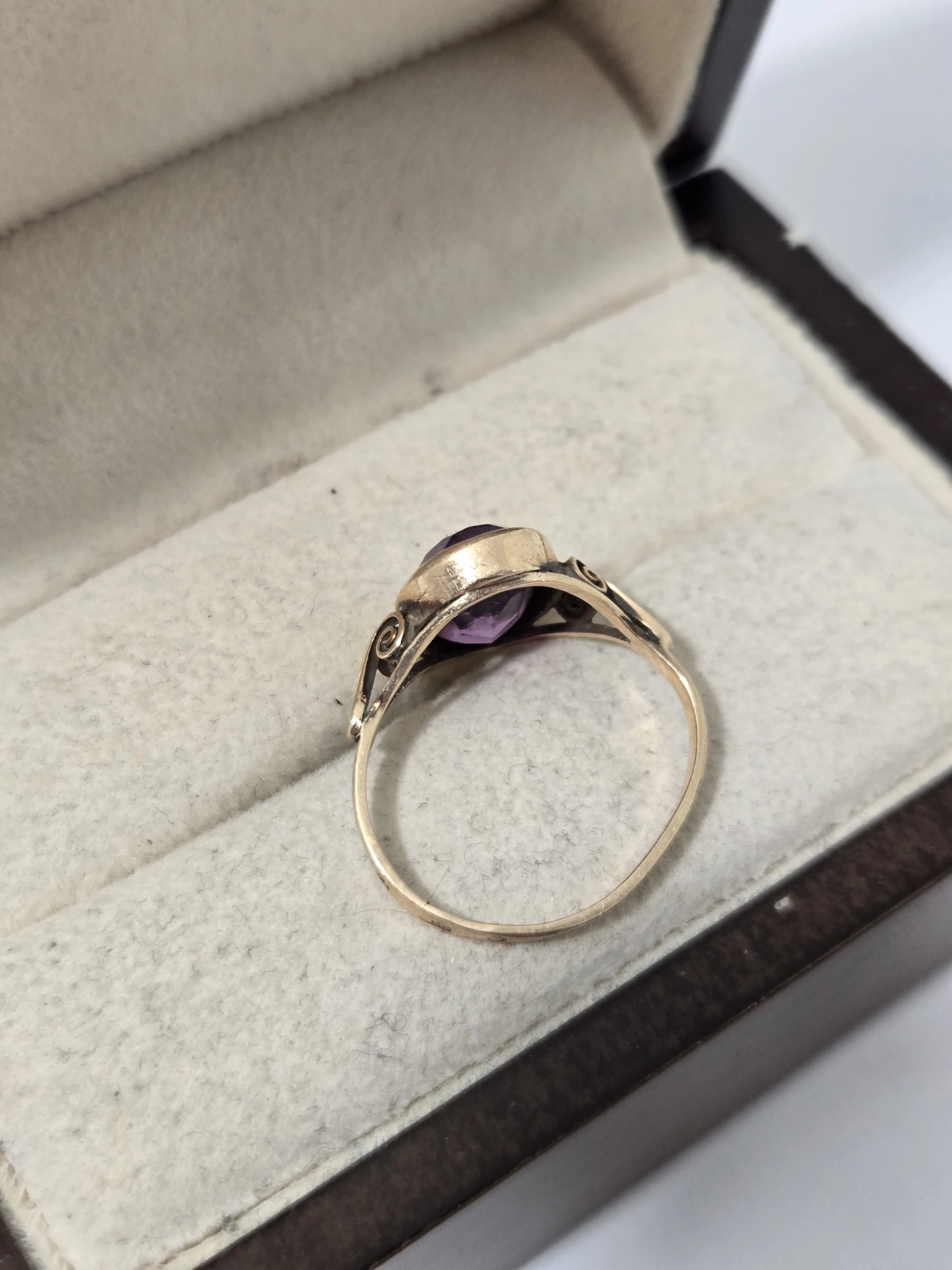 zloty-pierscionek-z-oczkiem-583-w300g-r13-wygiety-rozmiarsrednica-wew-mm-372-13