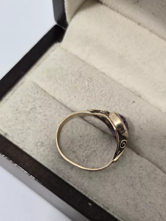 zloty-pierscionek-z-oczkiem-583-w300g-r13-wygiety-kamien-17088-524288