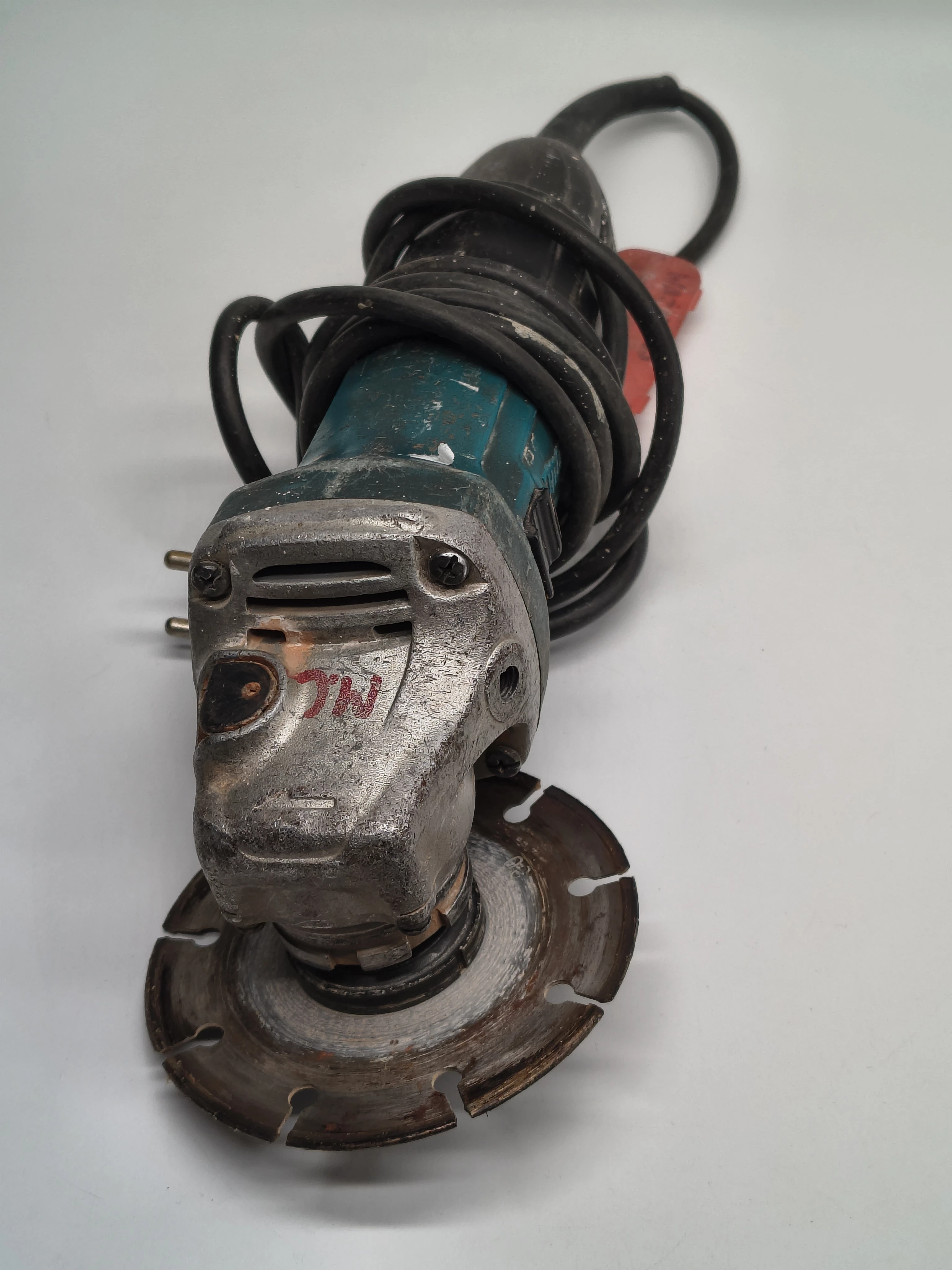 szlifierka-makita-ga5030r-ean-gtin-088381090841