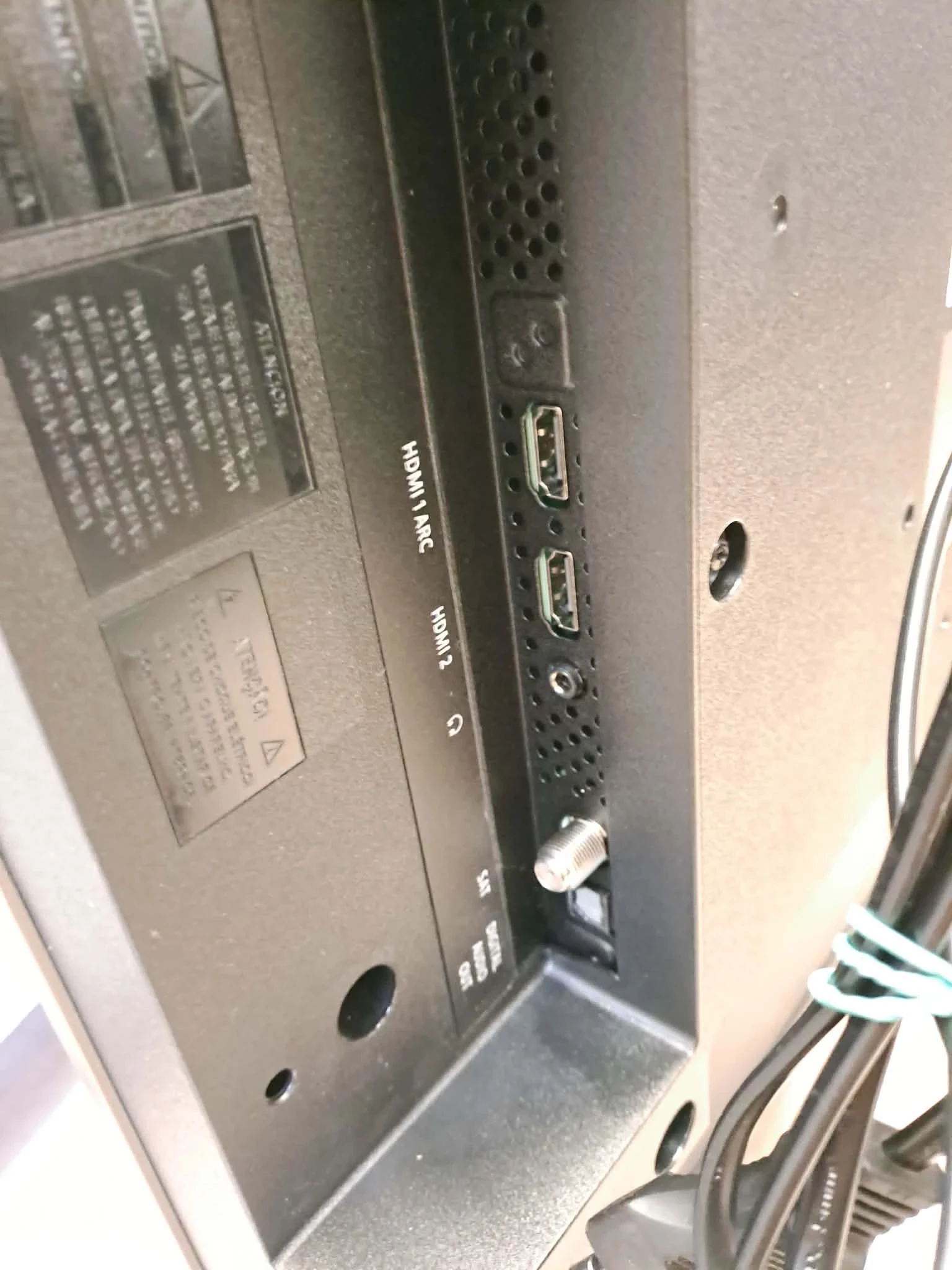 telewizor-philips-32phs5527-32-dvbt2-komplet-dz-z-dnia-190425r-ean-gtin-8718863034965