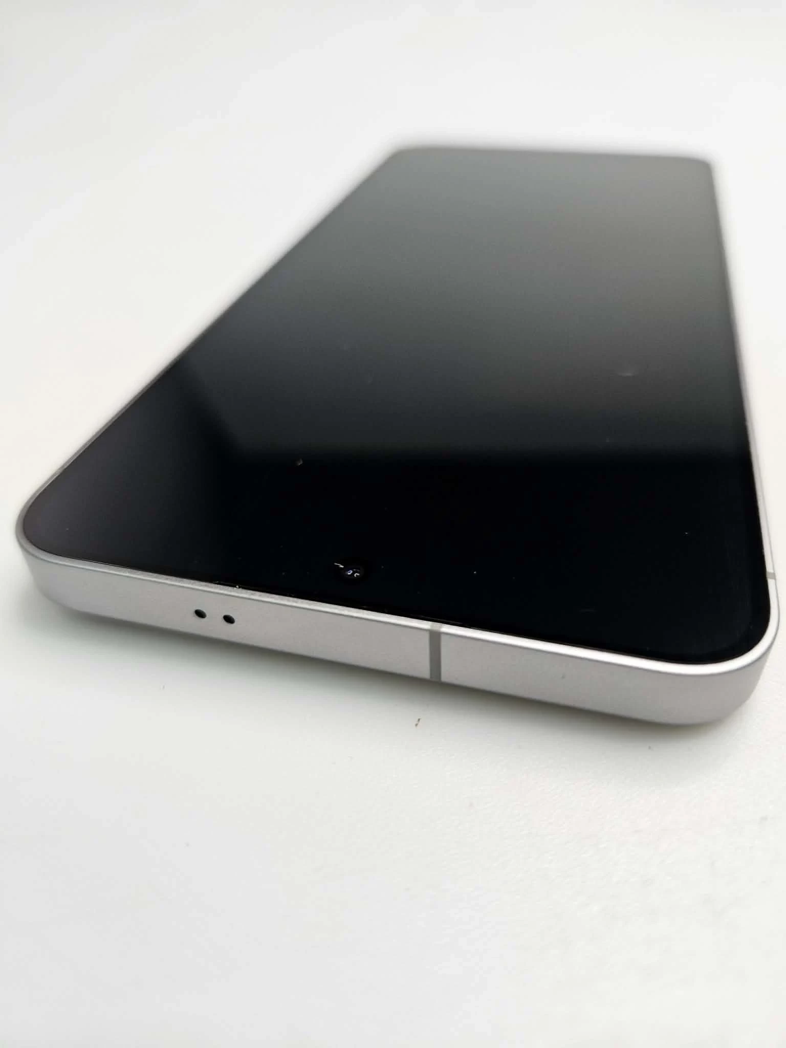 telefon-samsung-galaxy-s25-fe-8128-gb-kab-typ-202685-212929
