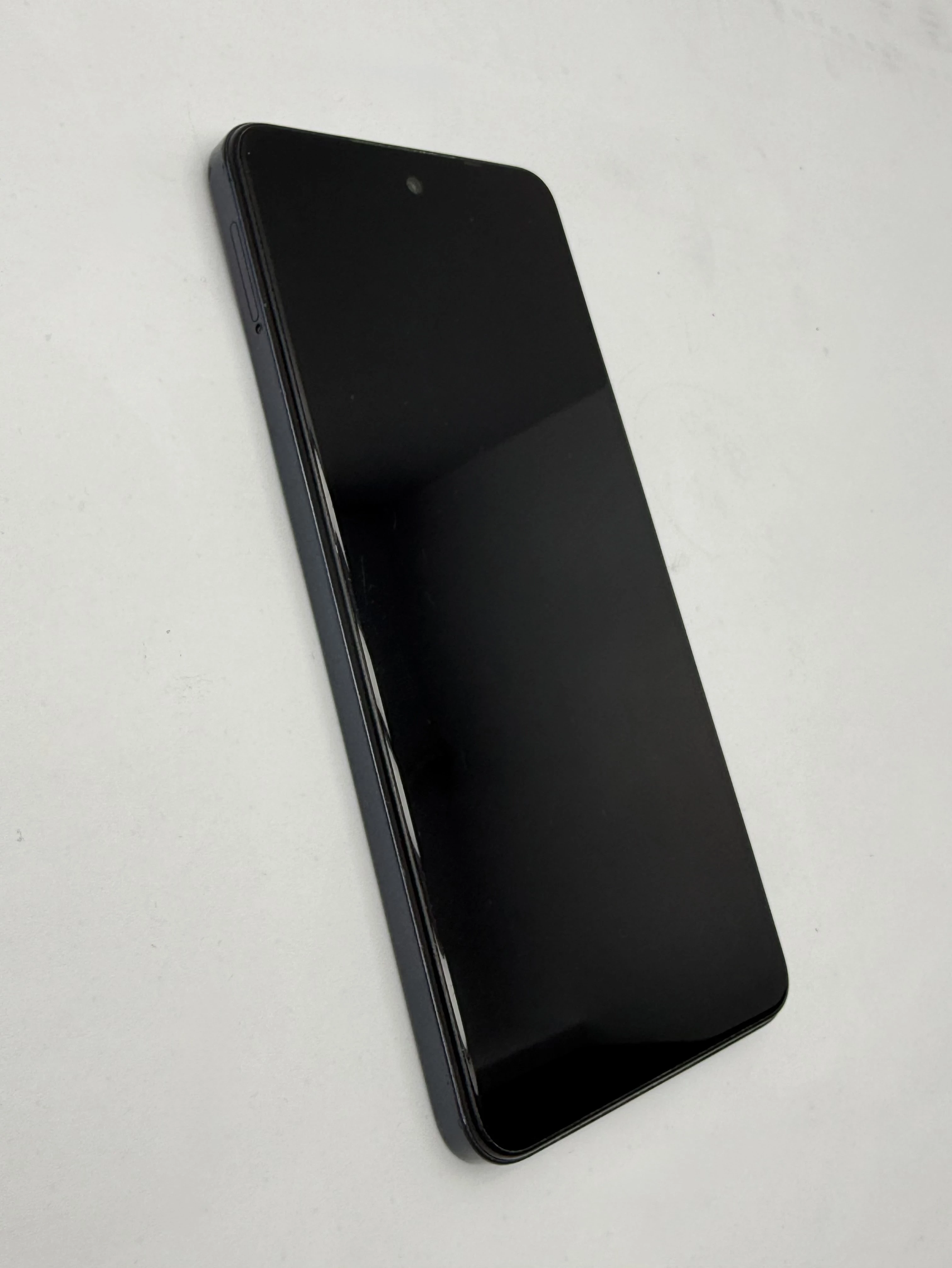 telefon-infinix-smart-8-33gb64gb-rynek-20-gostynin-fly