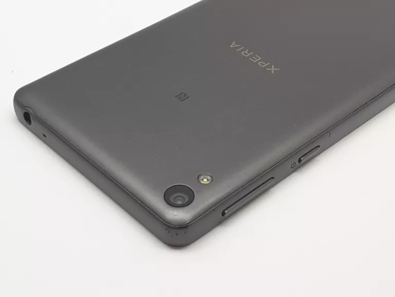 telefon-sony-xperia-e5-f3311-typ-202685-212929