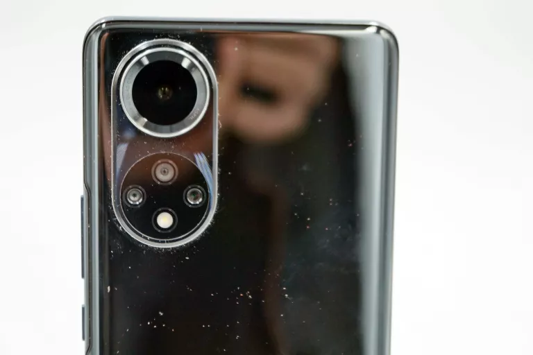 smartfon-huawei-nova-9-8gb-128gb-4g-lte-nfc-oled-czarny-kod-producenta-51096ucw