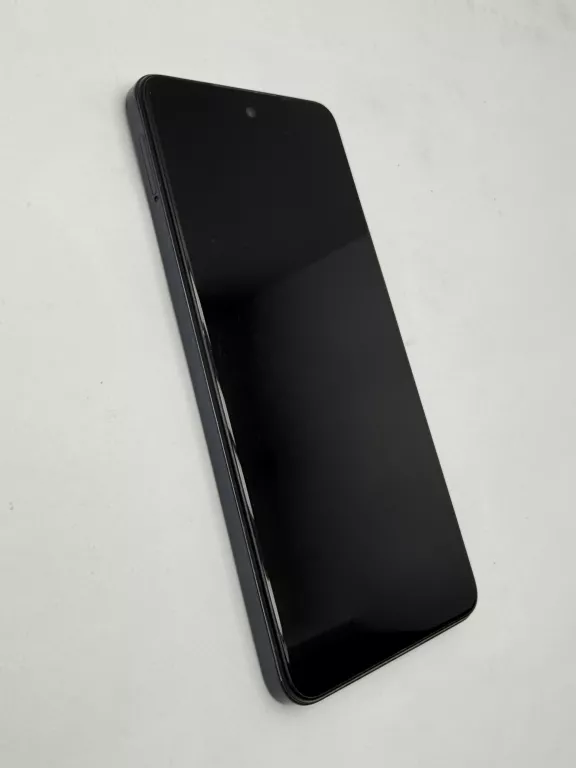 telefon-infinix-smart-8-33gb64gb-rynek-20-gostynin-fly