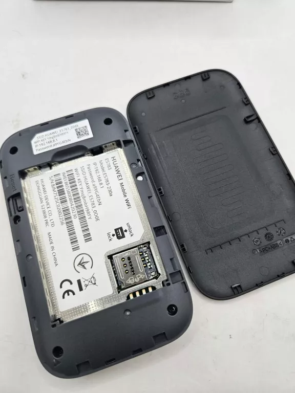 router-przenosny-huawei-4g-mobile-wifi-e5783-stan-idealny-kod-producenta-6941487256136