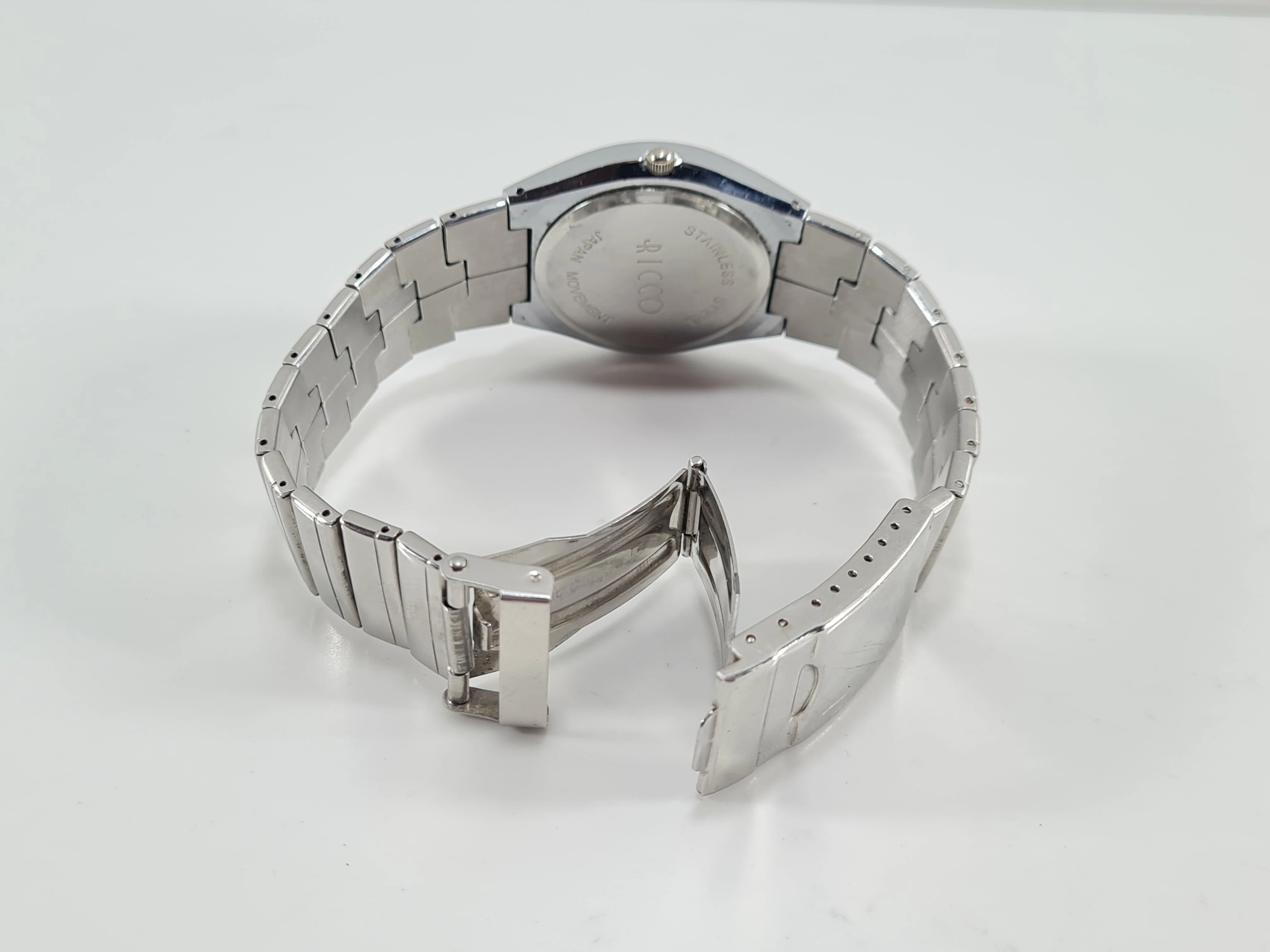 zegarek-ricco-quartz-ksztalt-koperty-129223-2