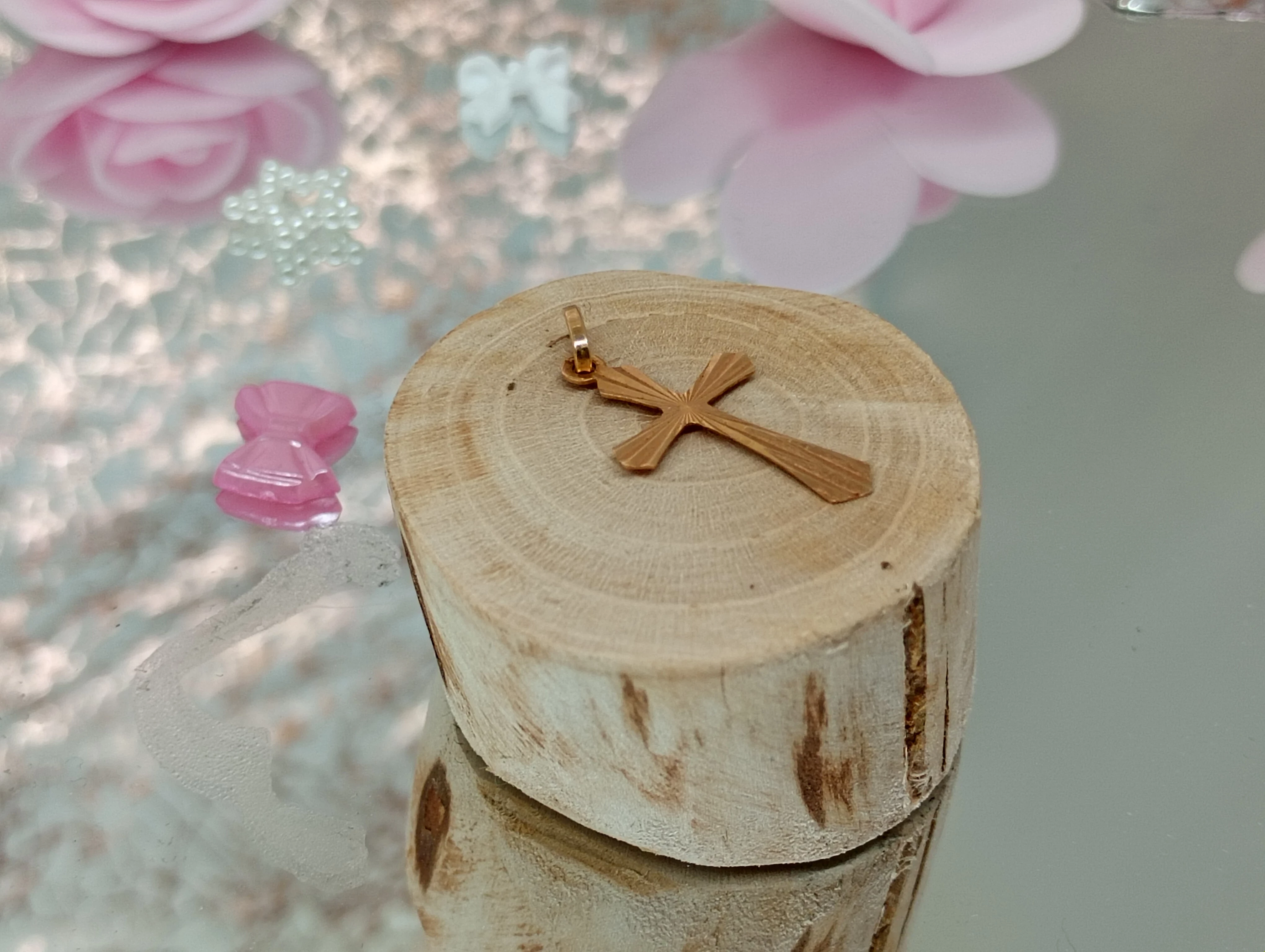 piekna-zlota-zawieszka-krzyzyk-rodzaj-2205-2