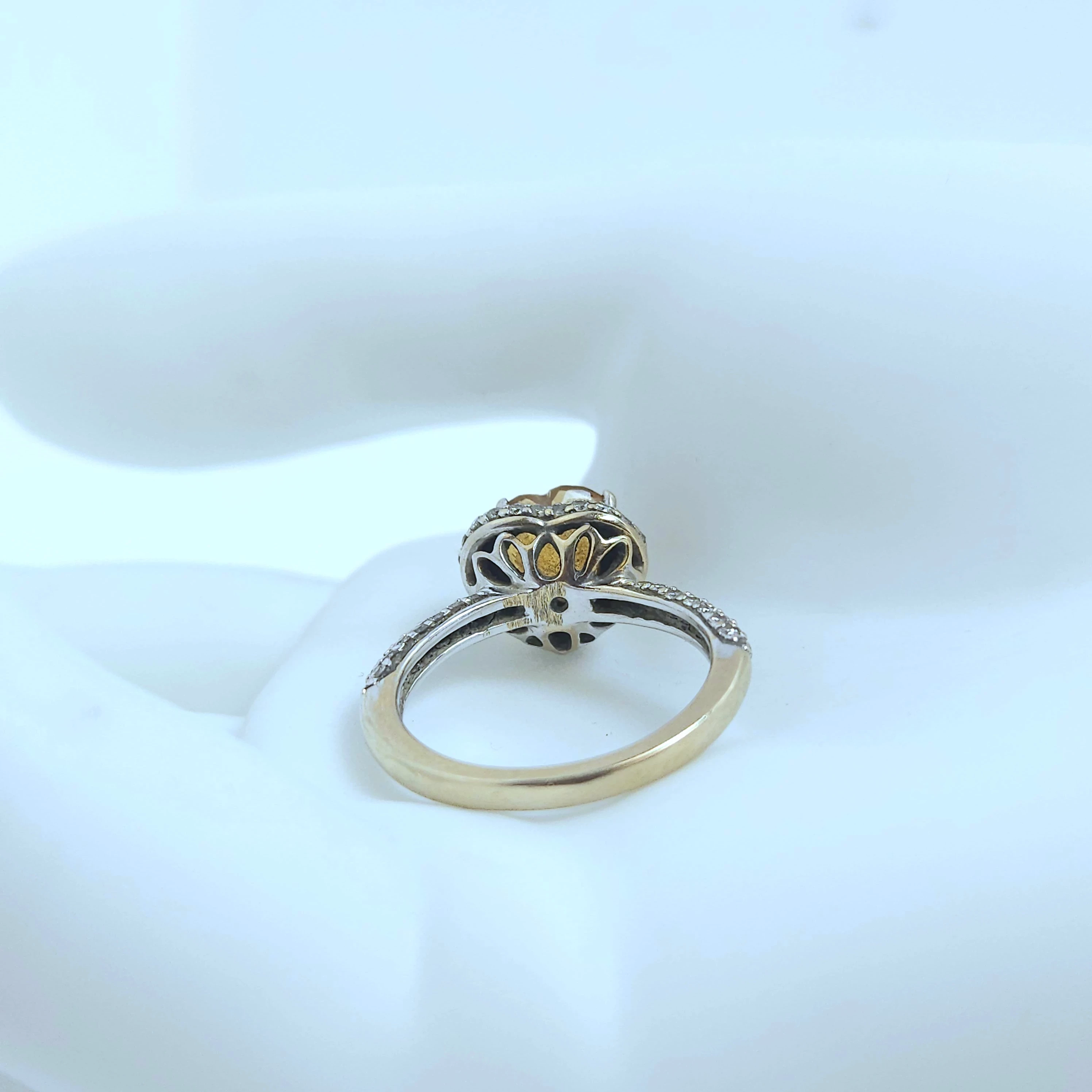 zloty-pierscionek-750-413-g-material-15835-2