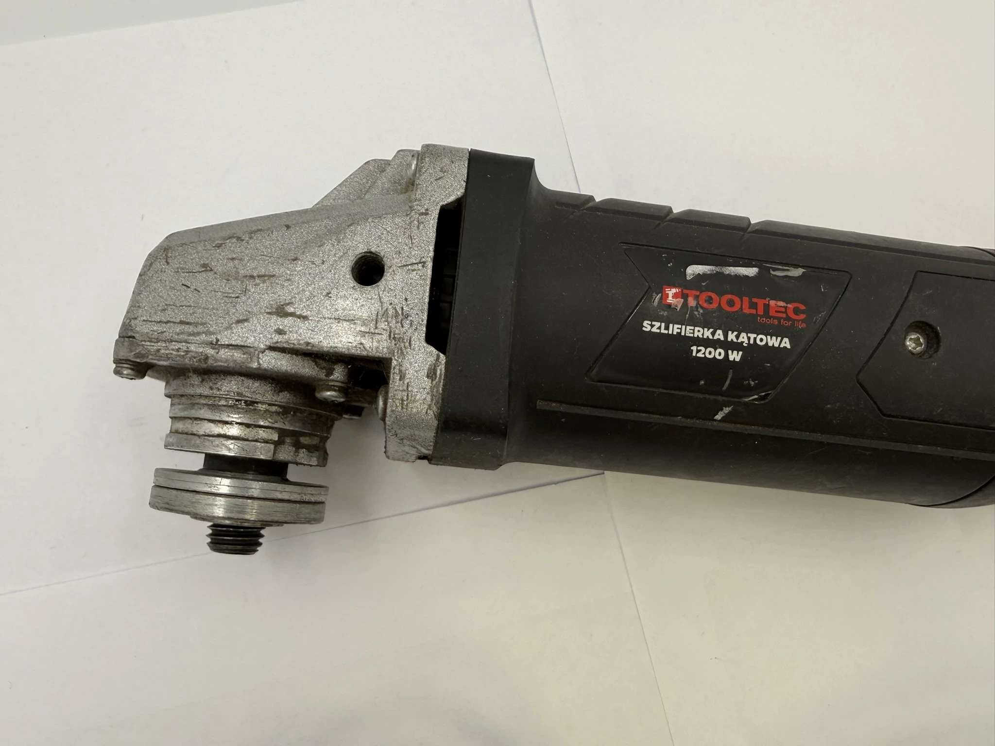szlifierka-tooltec-15698-1200w-regulacja-obrotow-ean-gtin-0032023002105