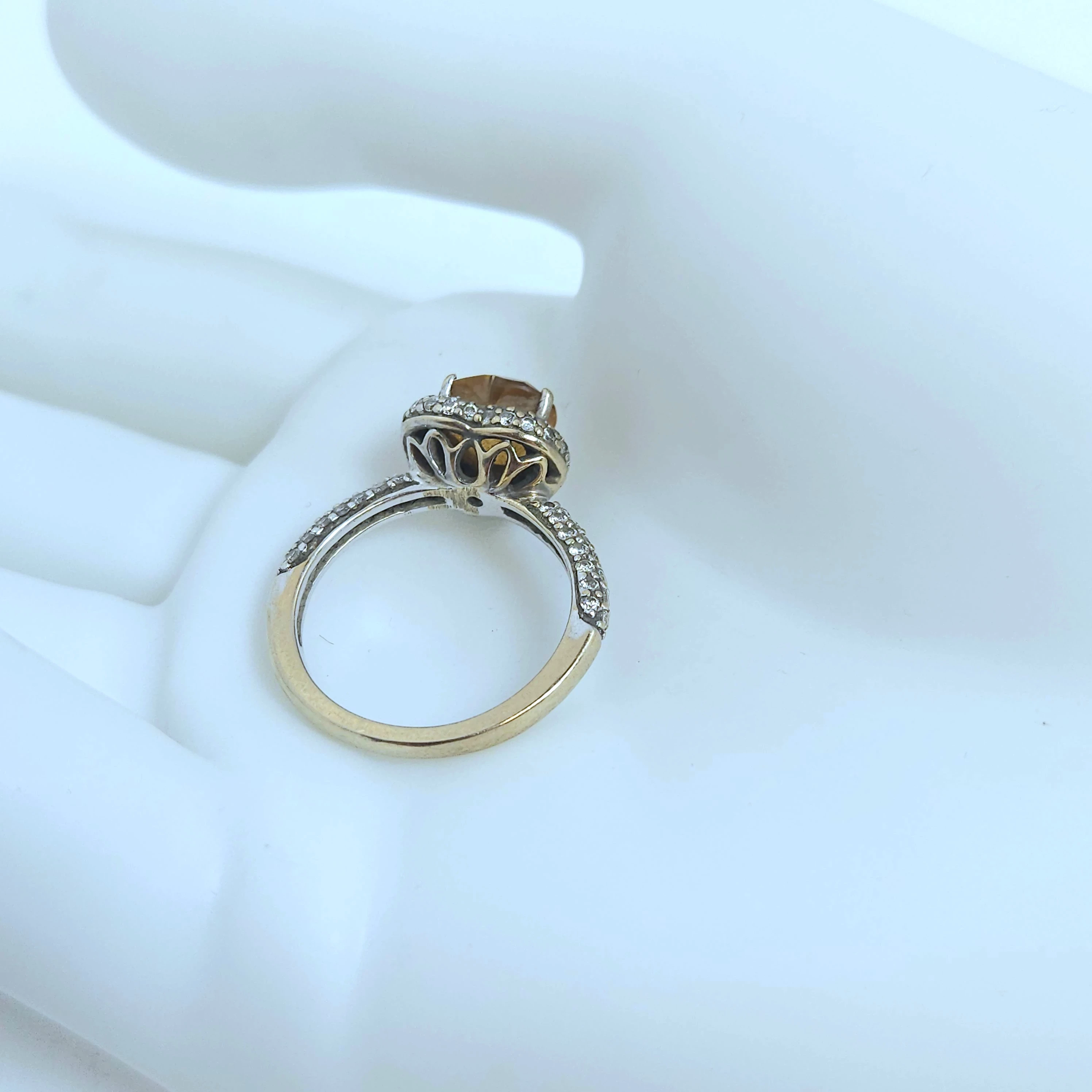 zloty-pierscionek-750-413-g-rodzaj-2205-16