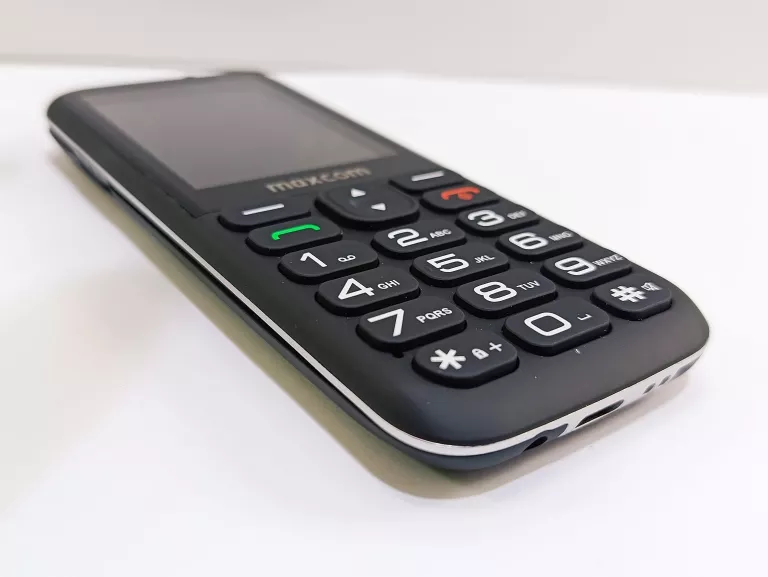 telefon-maxcom-mm445-wbudowana-pamiec-202869-214229