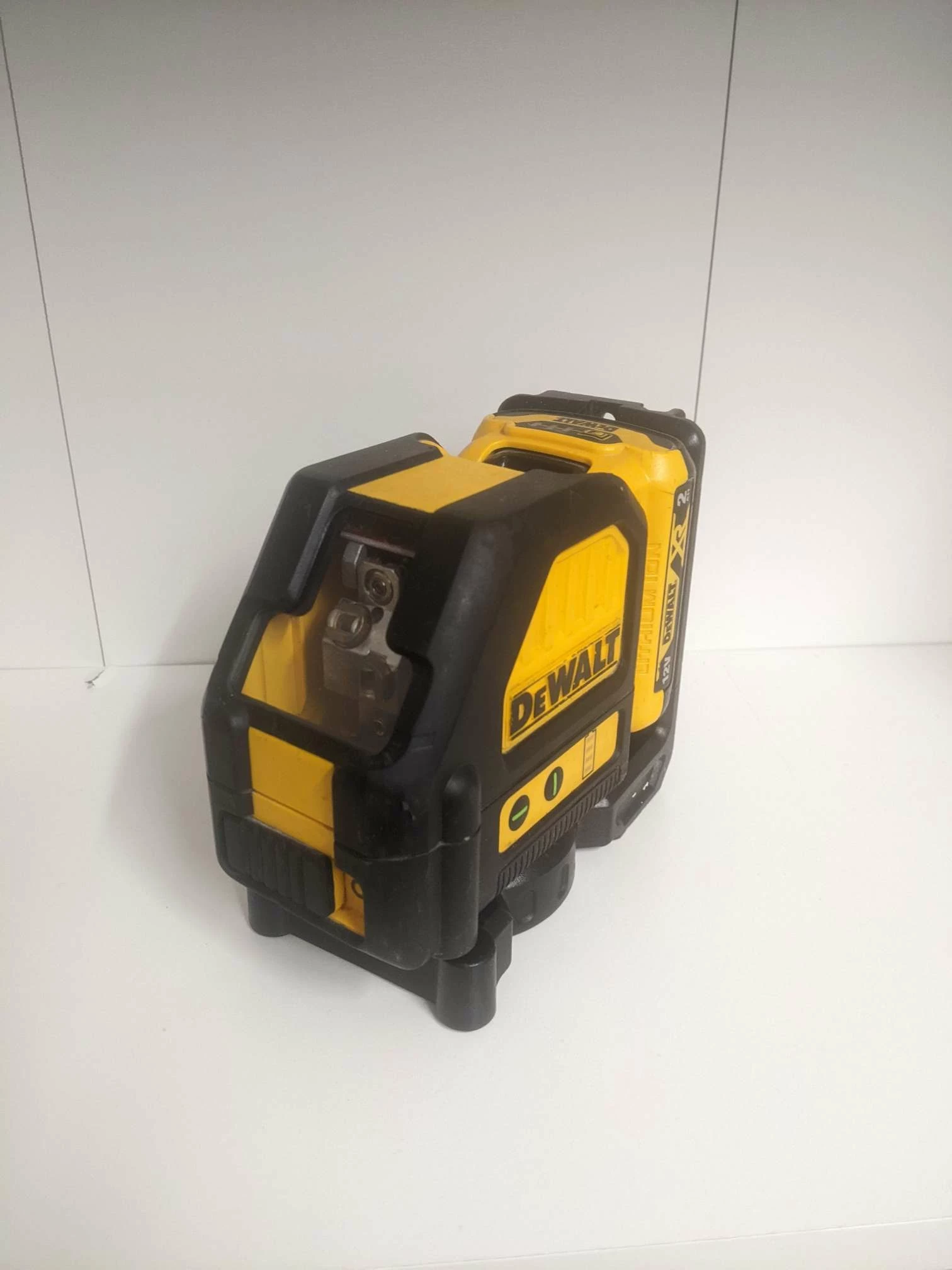 dewalt-laser-dce088g-ean-gtin-5035048489543