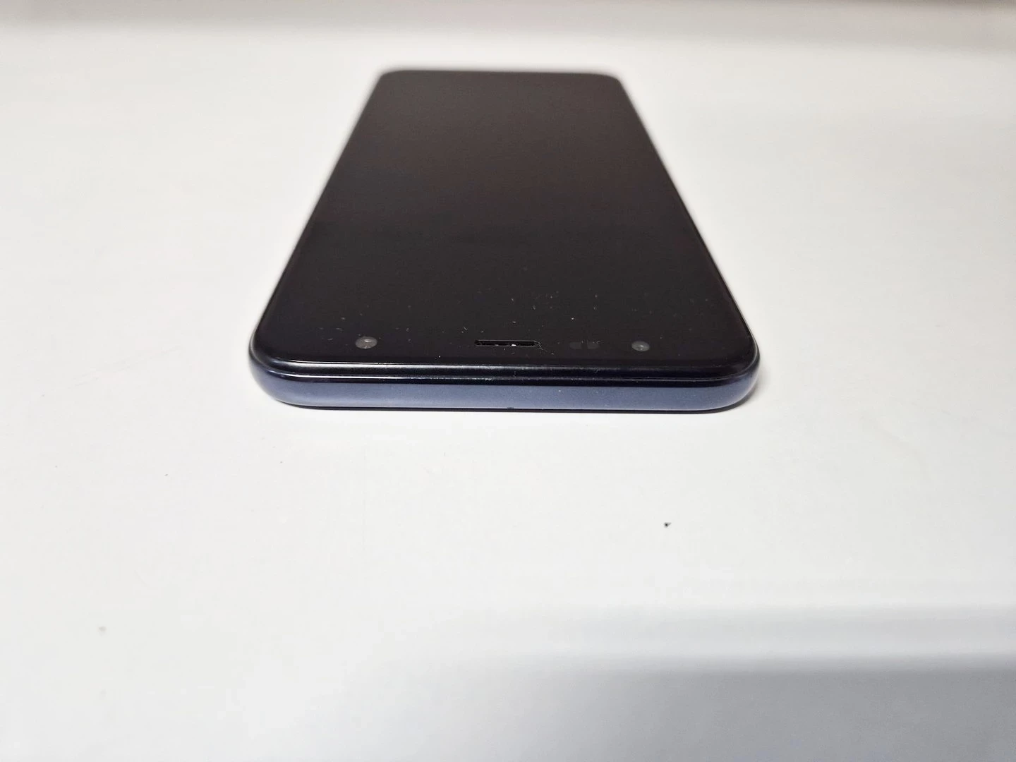 telefon-samsung-galaxy-j4-232gb-at-opis-pamiec-ram-202865-214129