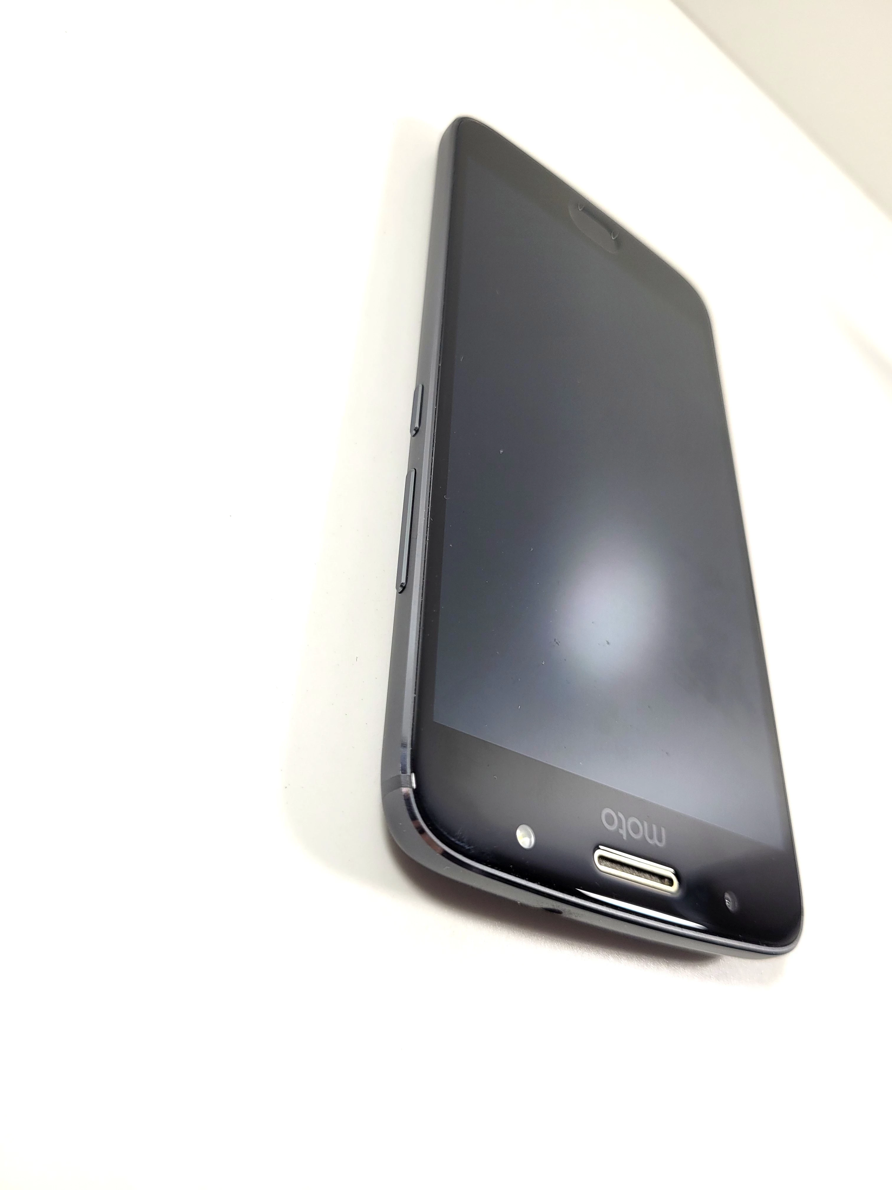 telefon-moto-g5-s-32gb28gb-system-operacyjny-4388-1