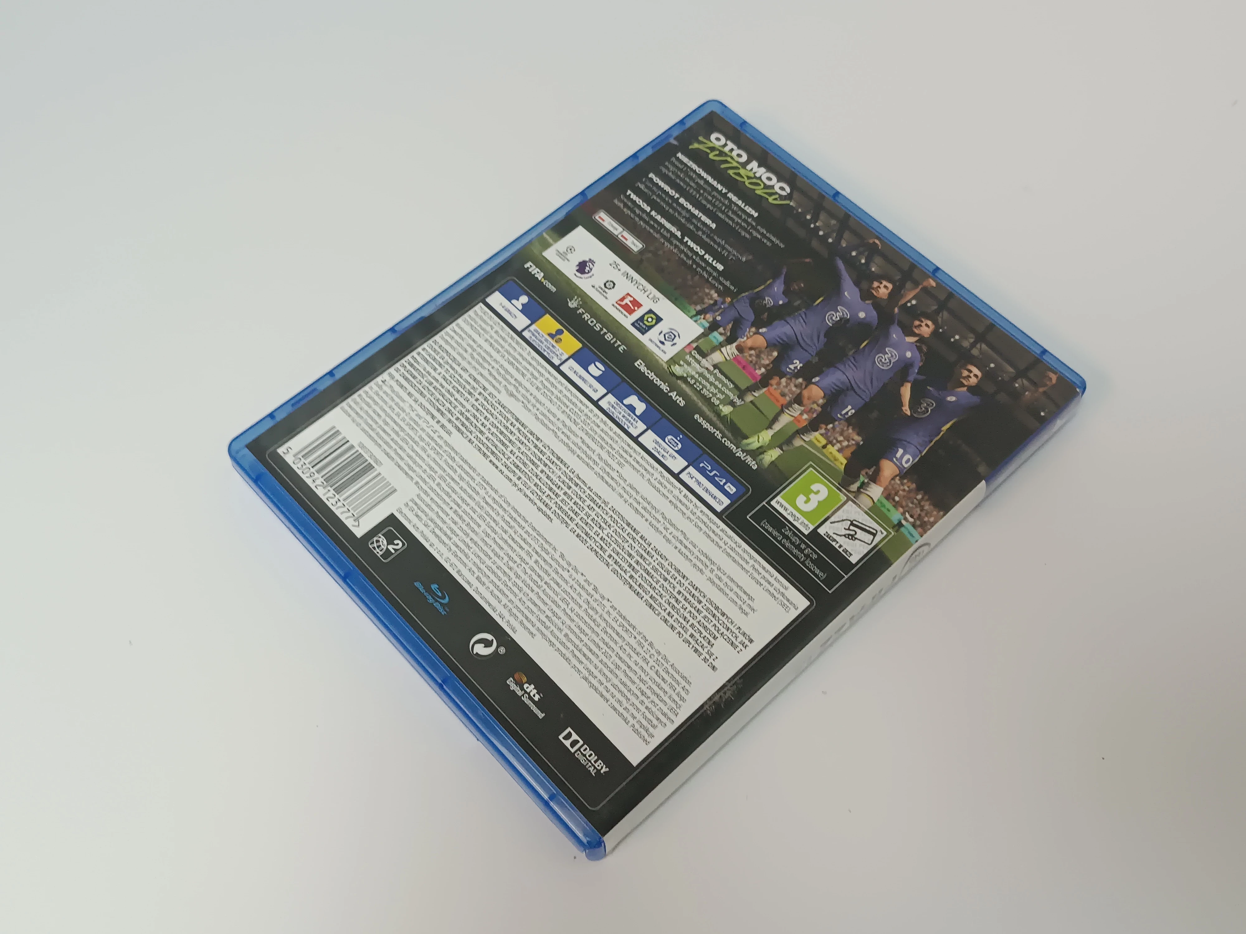 playstation-4-fifa-22-stan-11323-2