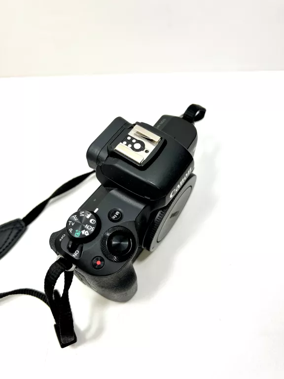 bezlusterkowiec-canon-eos-m50-komplet-rozmiar-matrycy-206882-228774